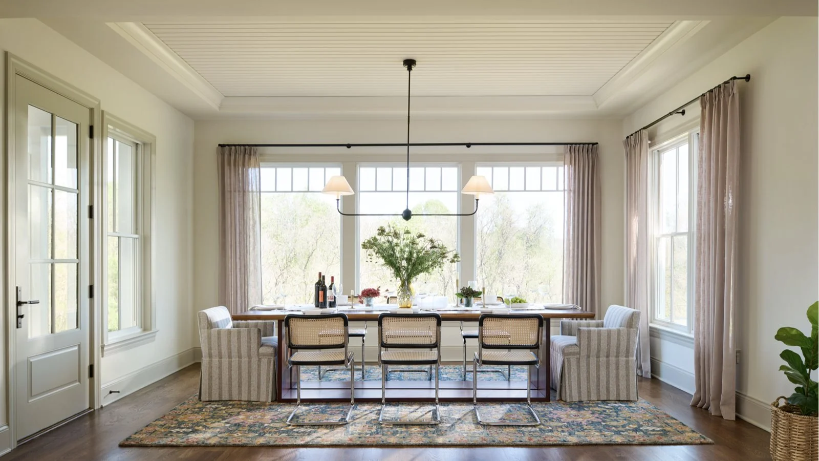 the-rappahannock-river-company__maryland-clarksburg__homes__country-home__dining-room.jpeg