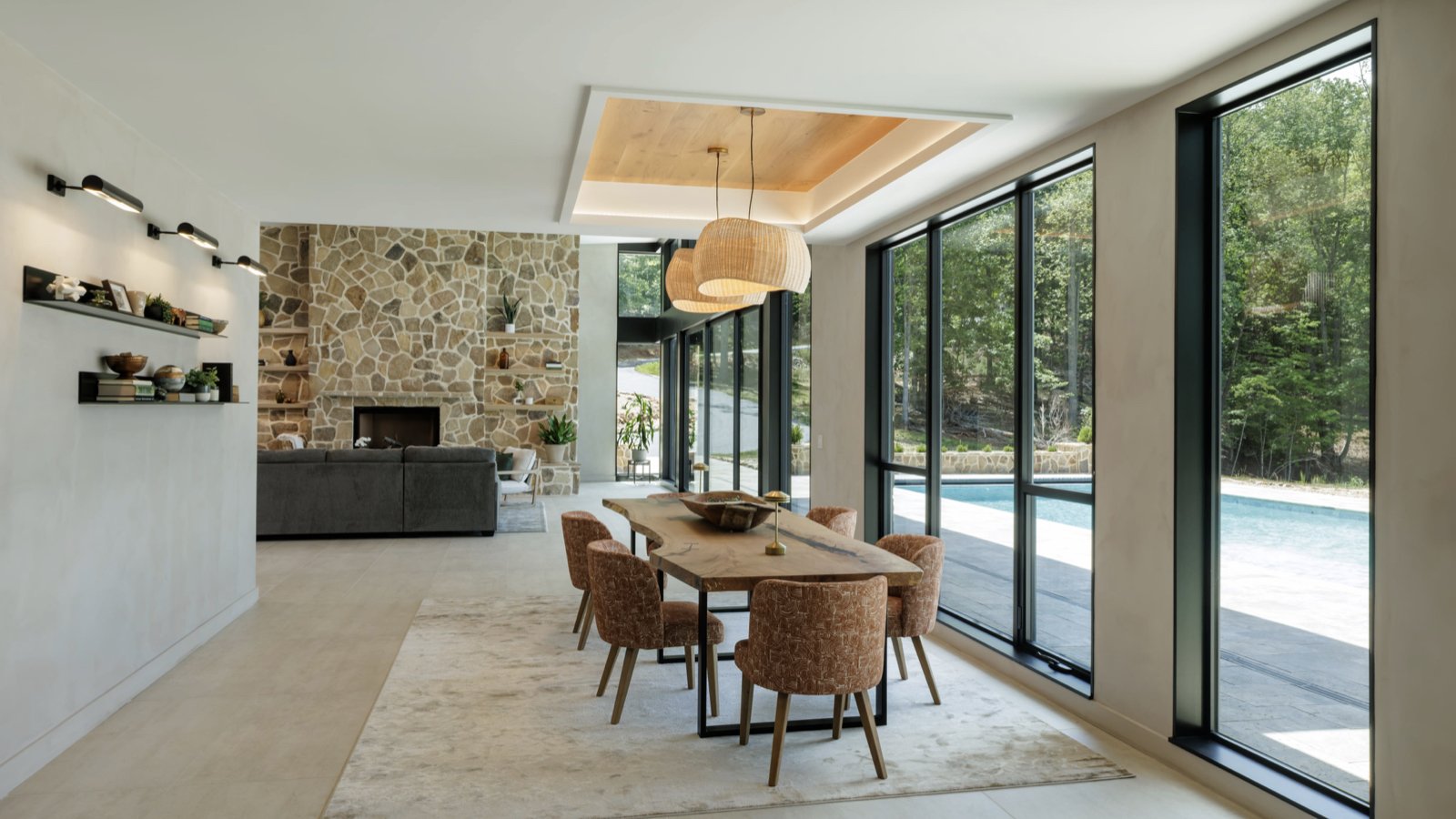 the-rappahannock-river-company__virginia-charlottesville__homes__organic-modern__dining-room.jpeg