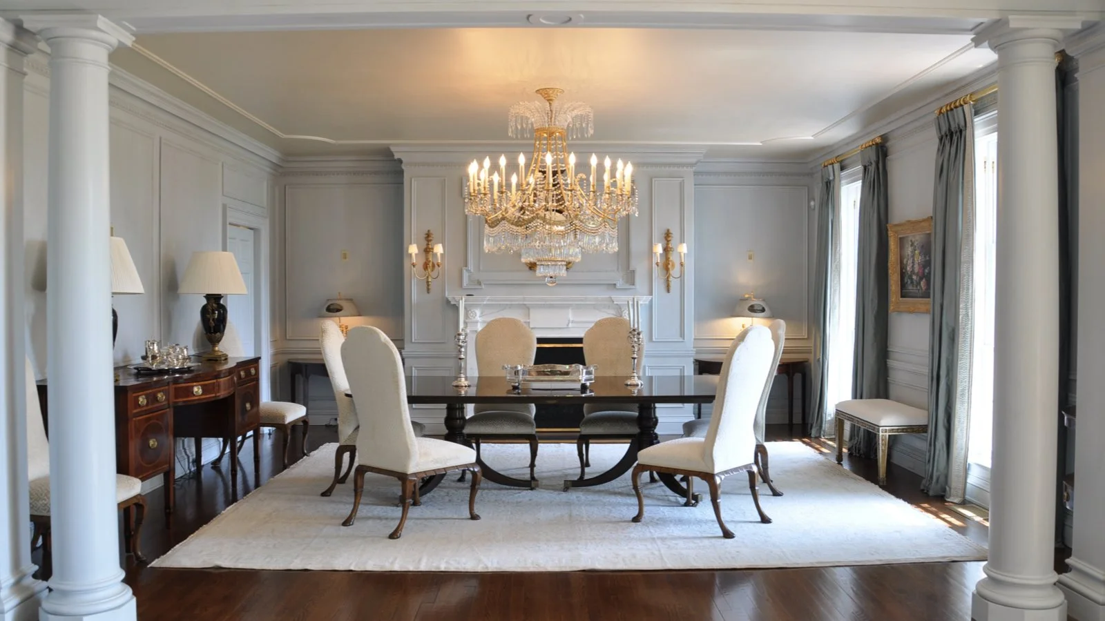 the-rappahannock-river-company__virginia-richmond__homes__canterbury__living-room.jpeg