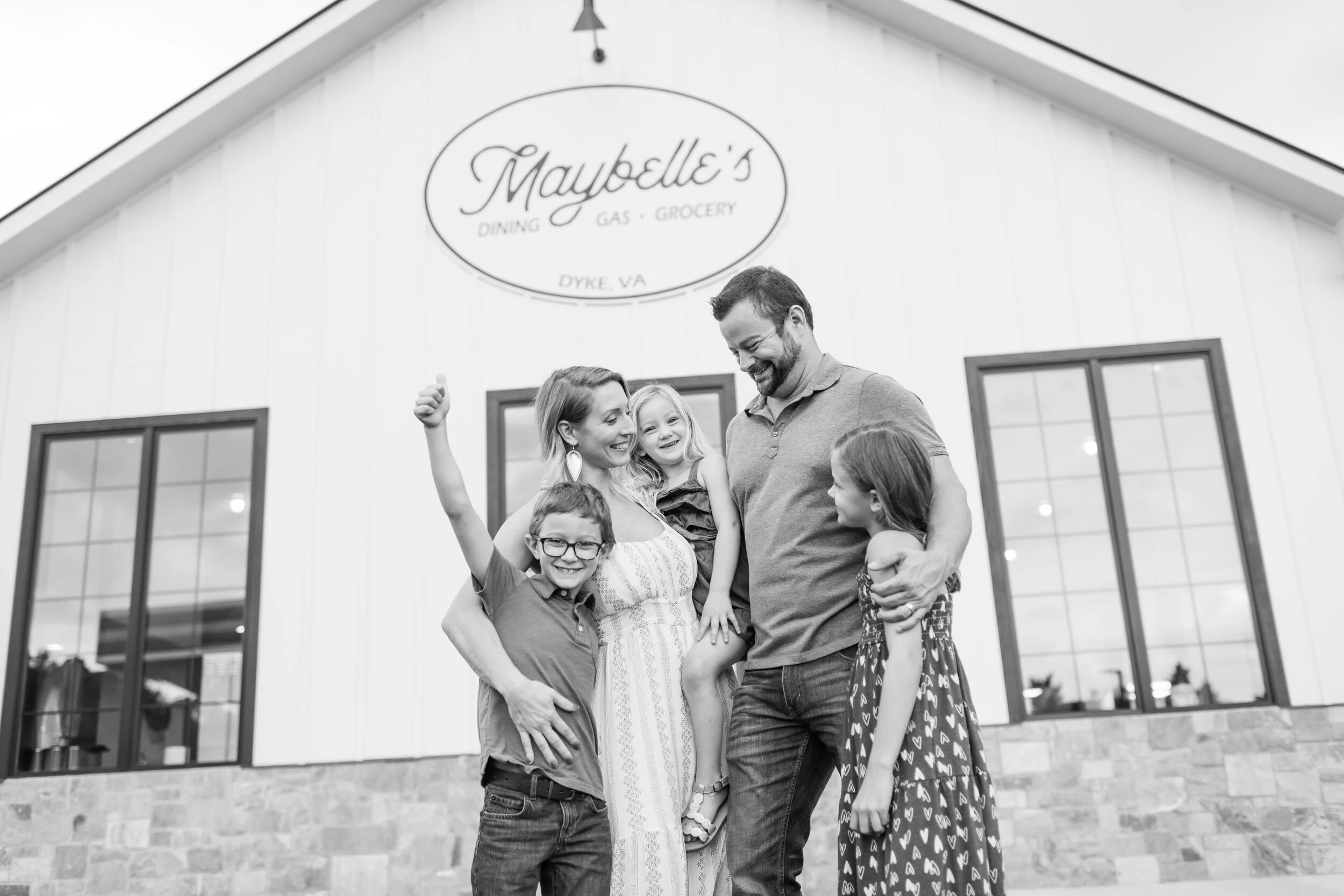 MaybellesOpening2020-44.jpg