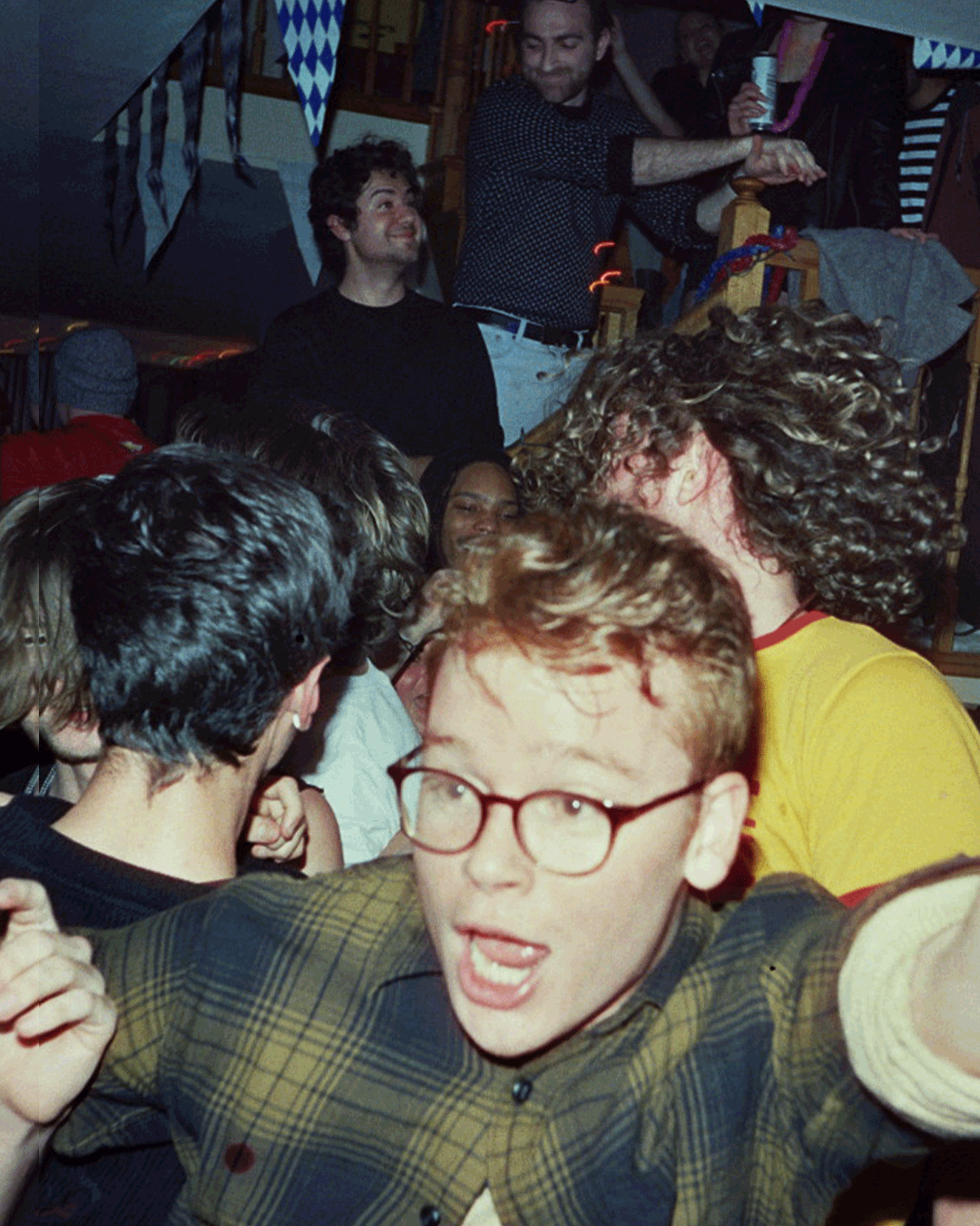 PALACE1.32.gif