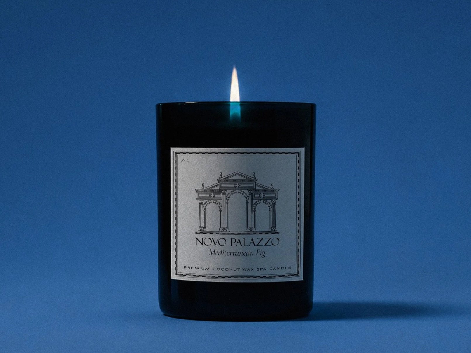 A luxury hand-poured Novo Palazzo candle with premium soy wax