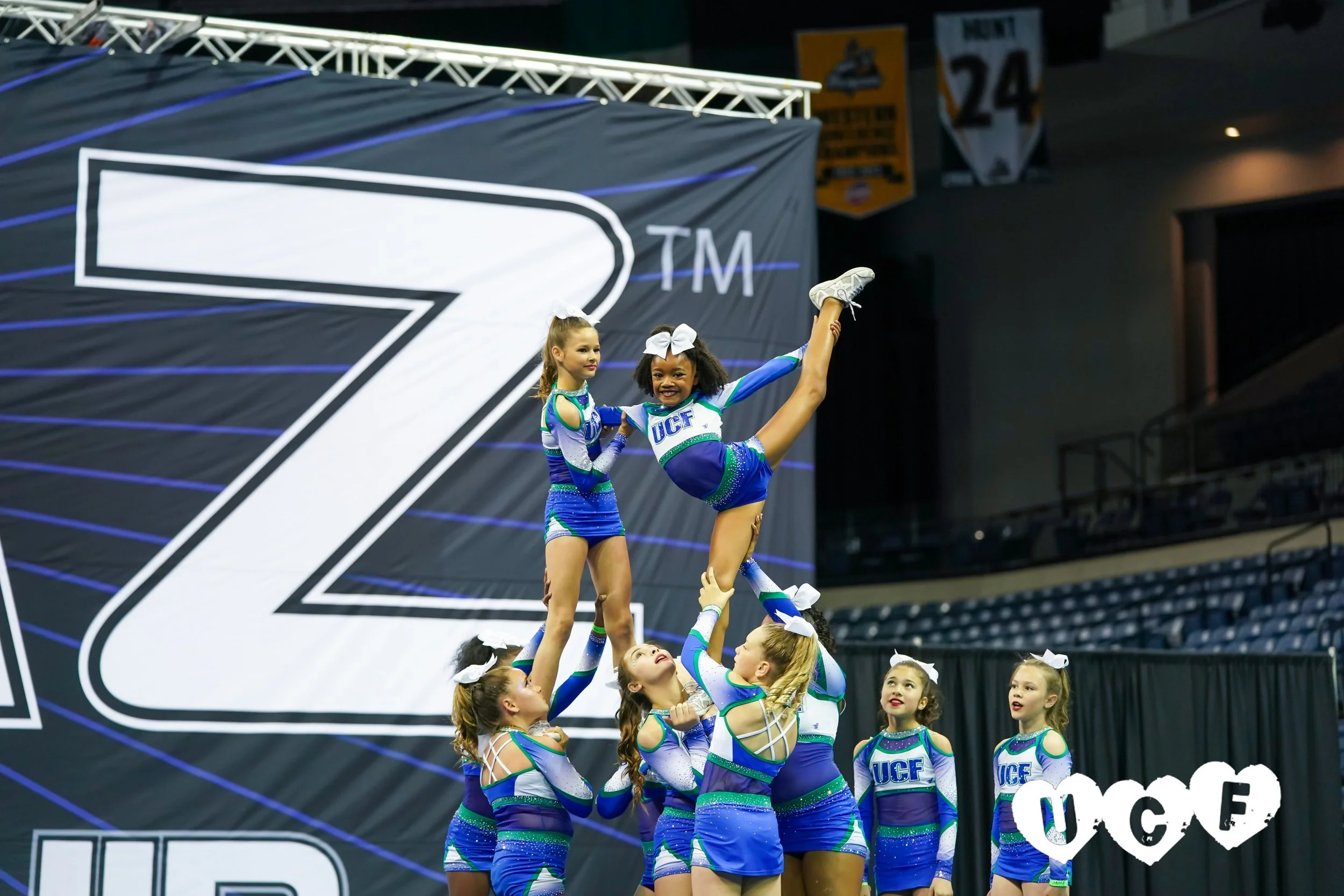 JAMZ Challenge Cup Snow-07464.jpg