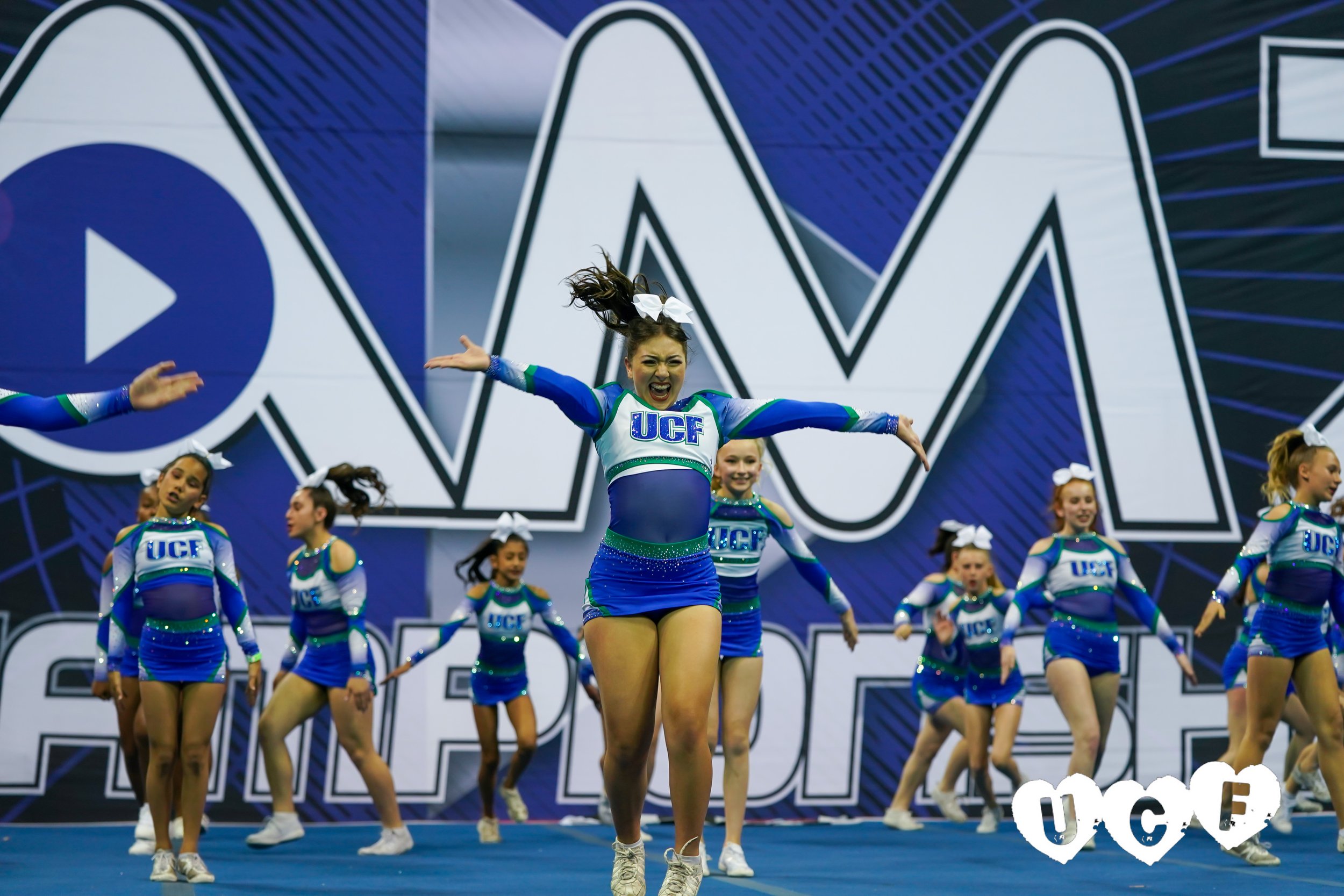 JAMZ Challenge Cup Frost-02906.jpg