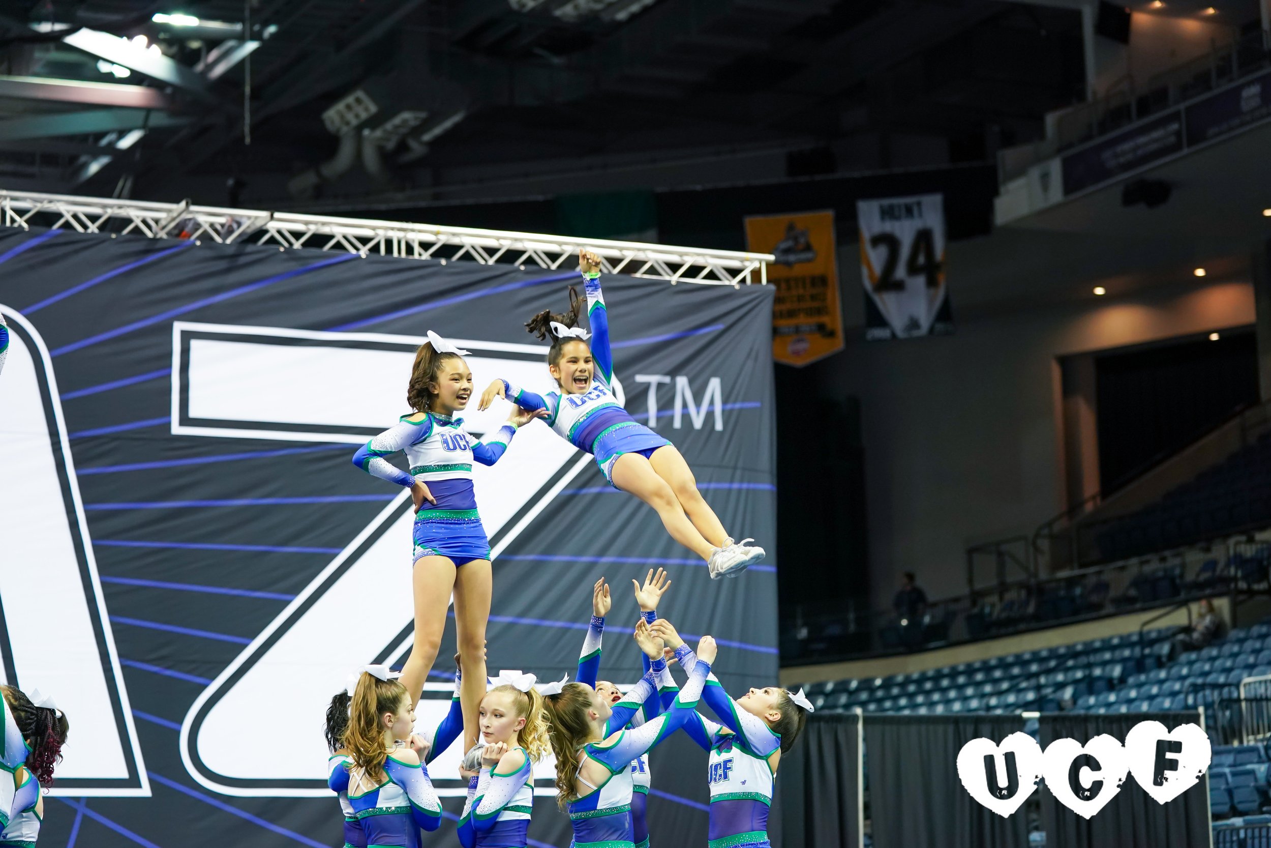 JAMZ Challenge Cup Frost-03325.jpg
