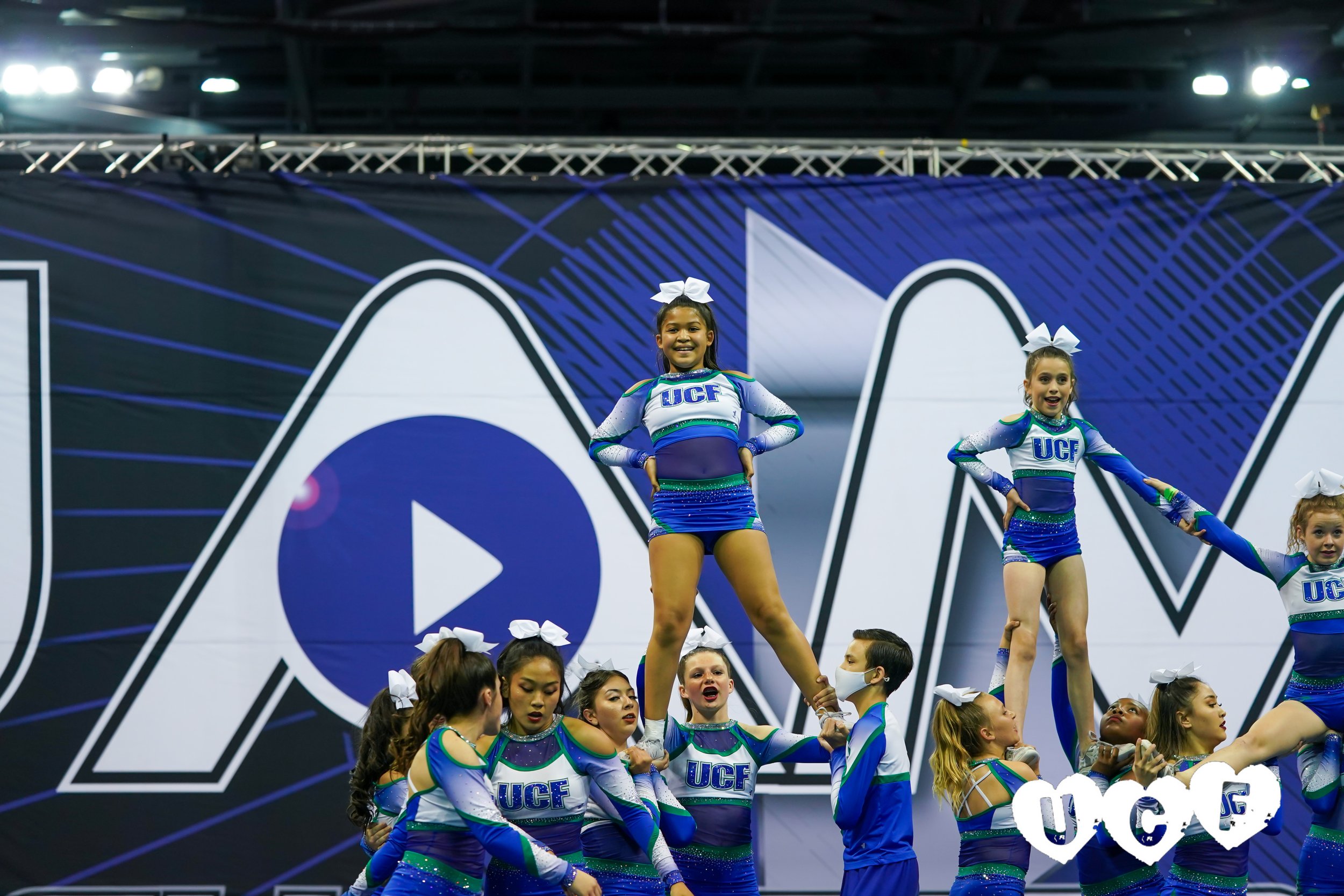 JAMZ Challenge Cup Frost-03334.jpg