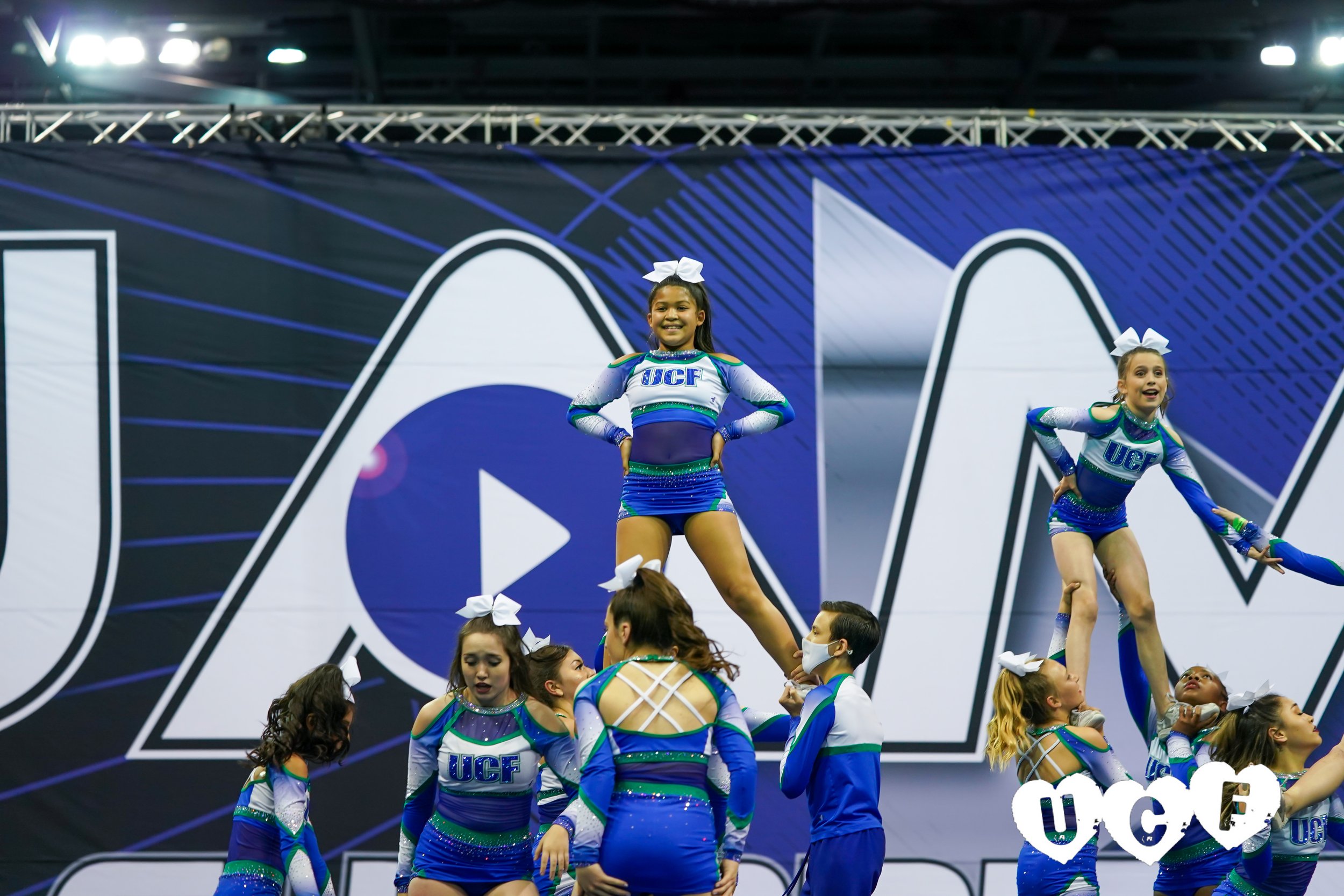 JAMZ Challenge Cup Frost-03340.jpg