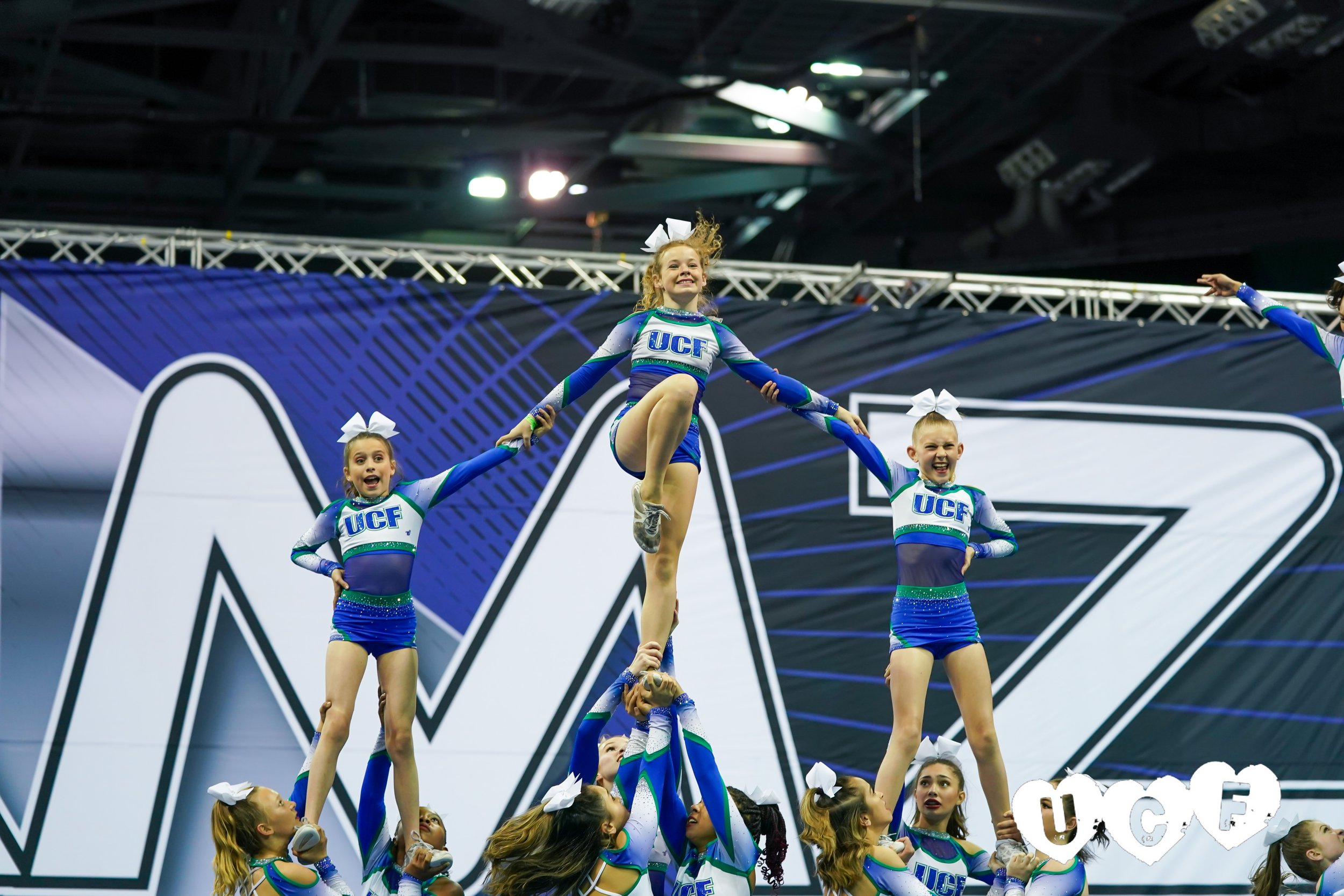 JAMZ Challenge Cup Frost-03344.jpg