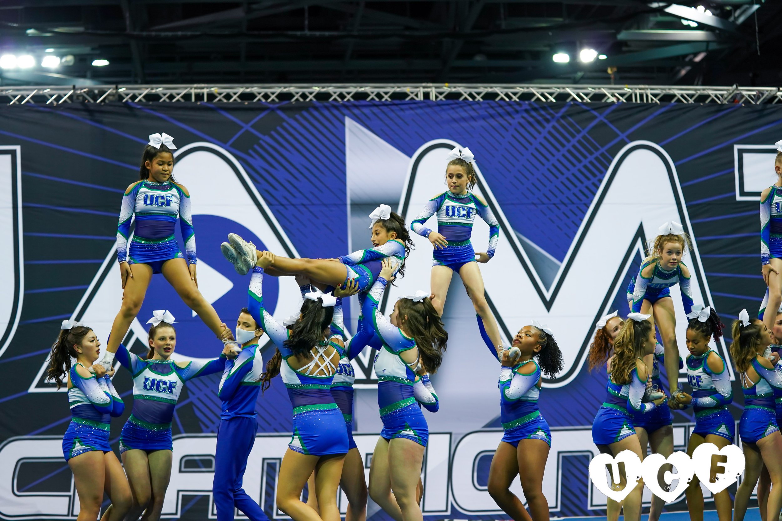 JAMZ Challenge Cup Frost-03351.jpg
