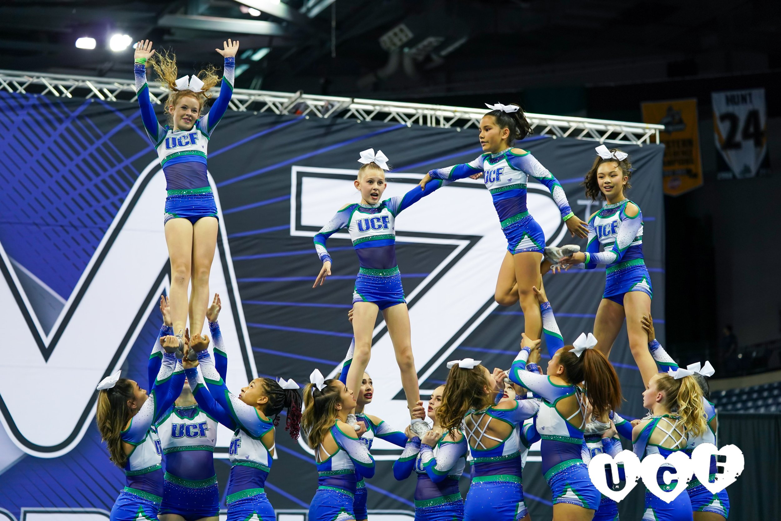 JAMZ Challenge Cup Frost-03366.jpg