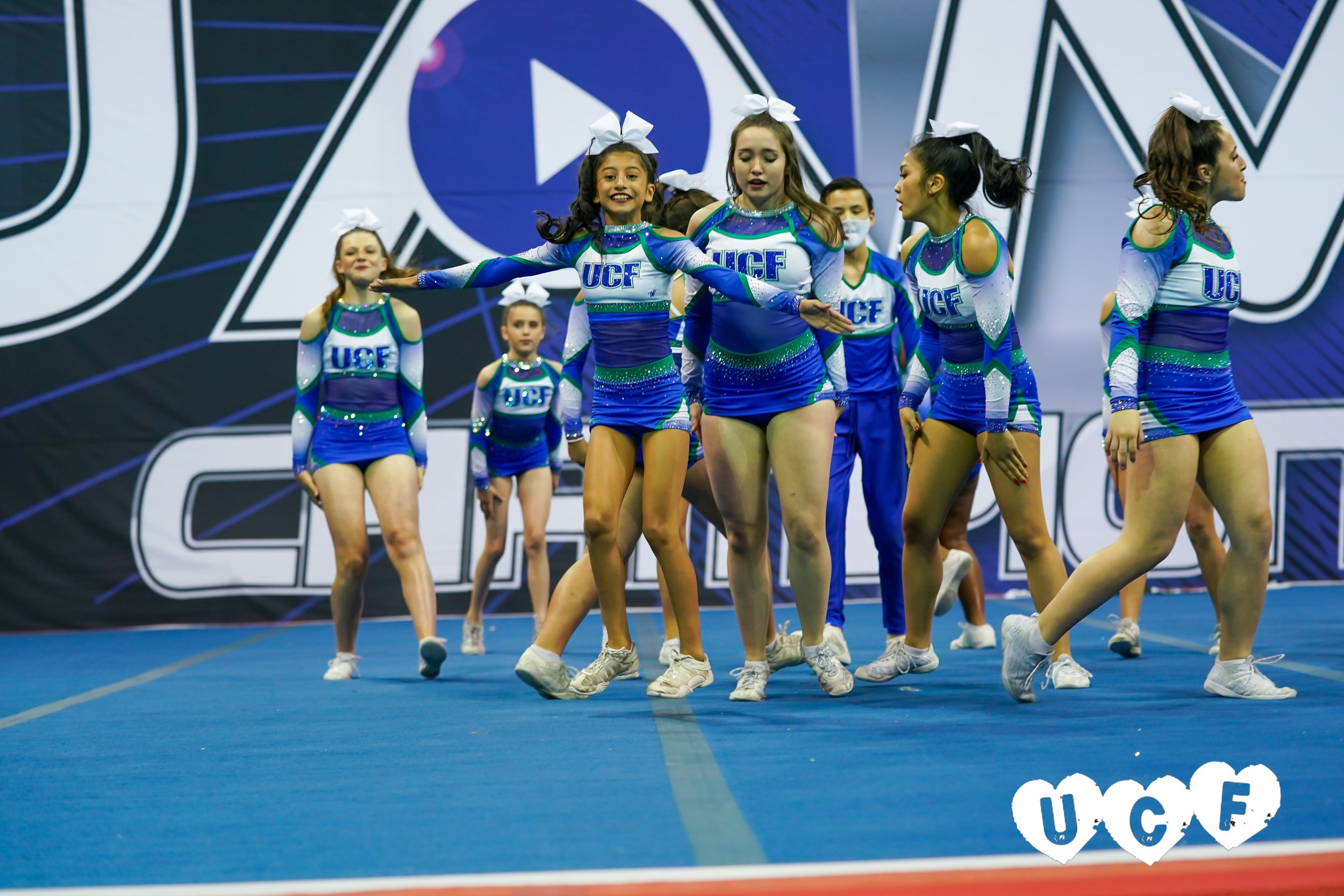 JAMZ Challenge Cup Frost-03388.jpg