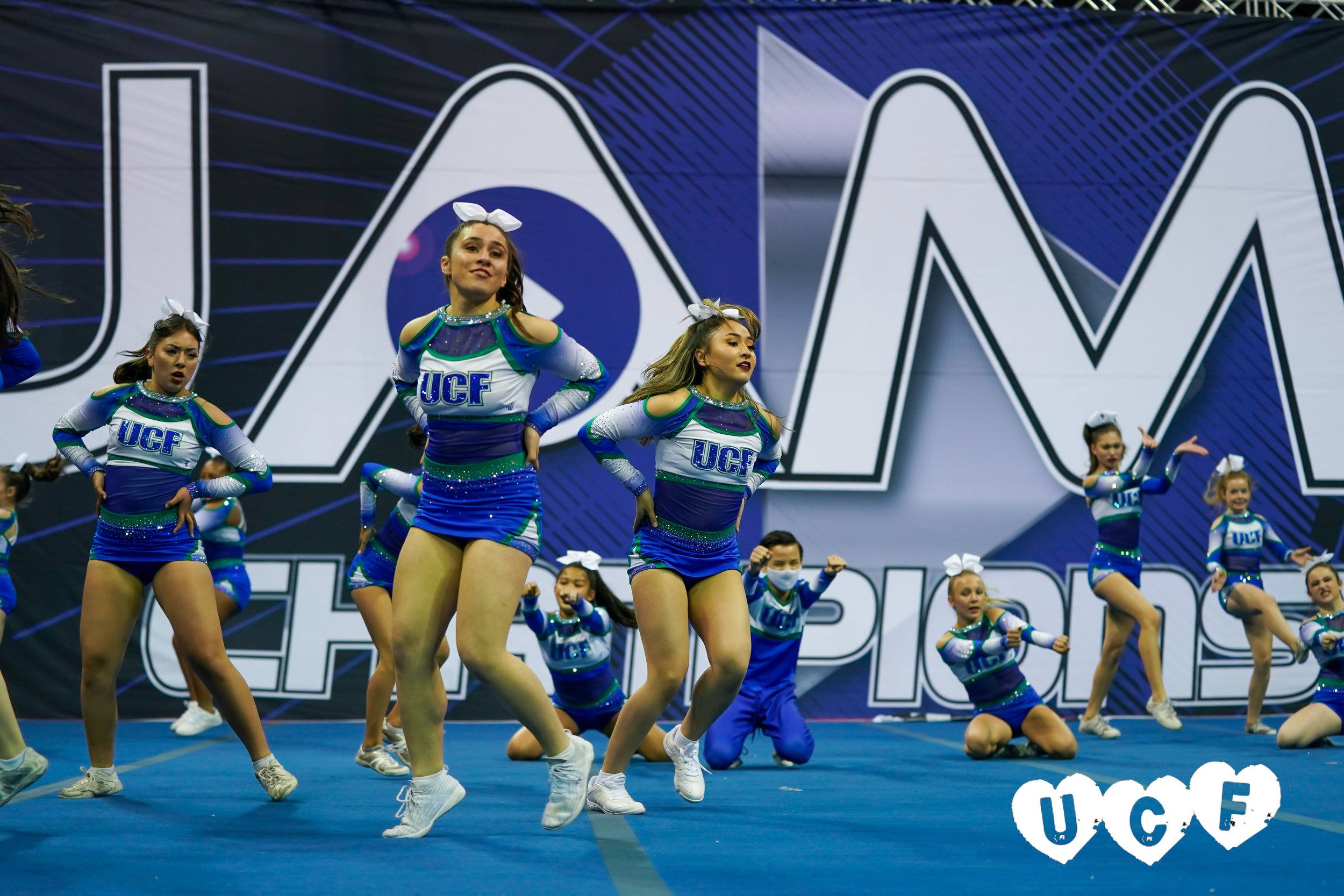 JAMZ Challenge Cup Frost-03407.jpg