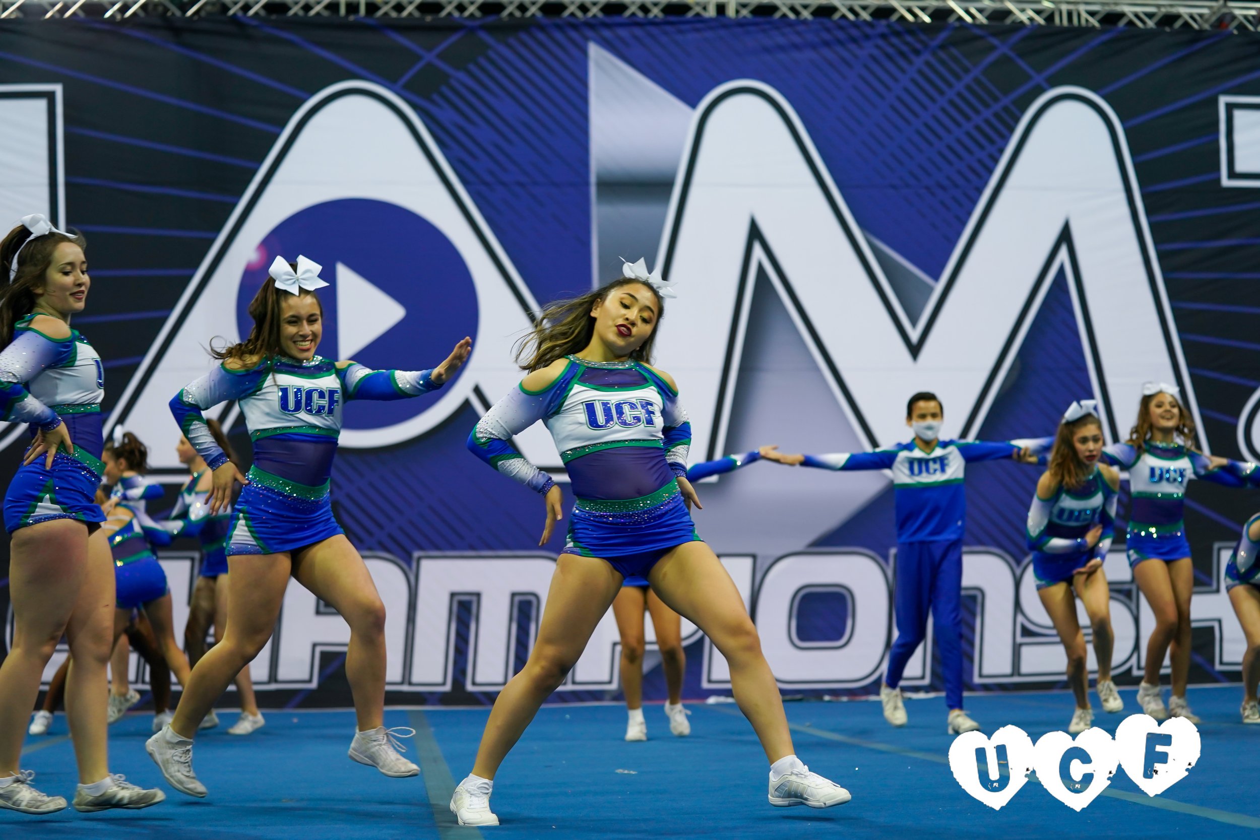 JAMZ Challenge Cup Frost-03424.jpg