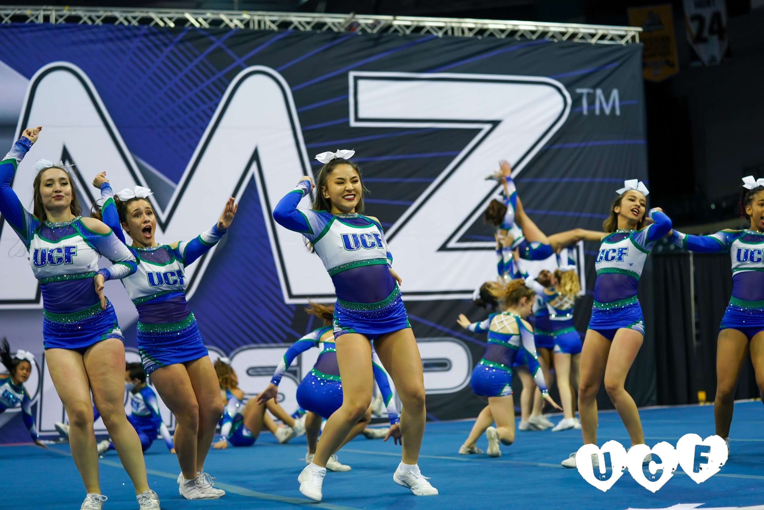 JAMZ Challenge Cup Frost-03432.jpg
