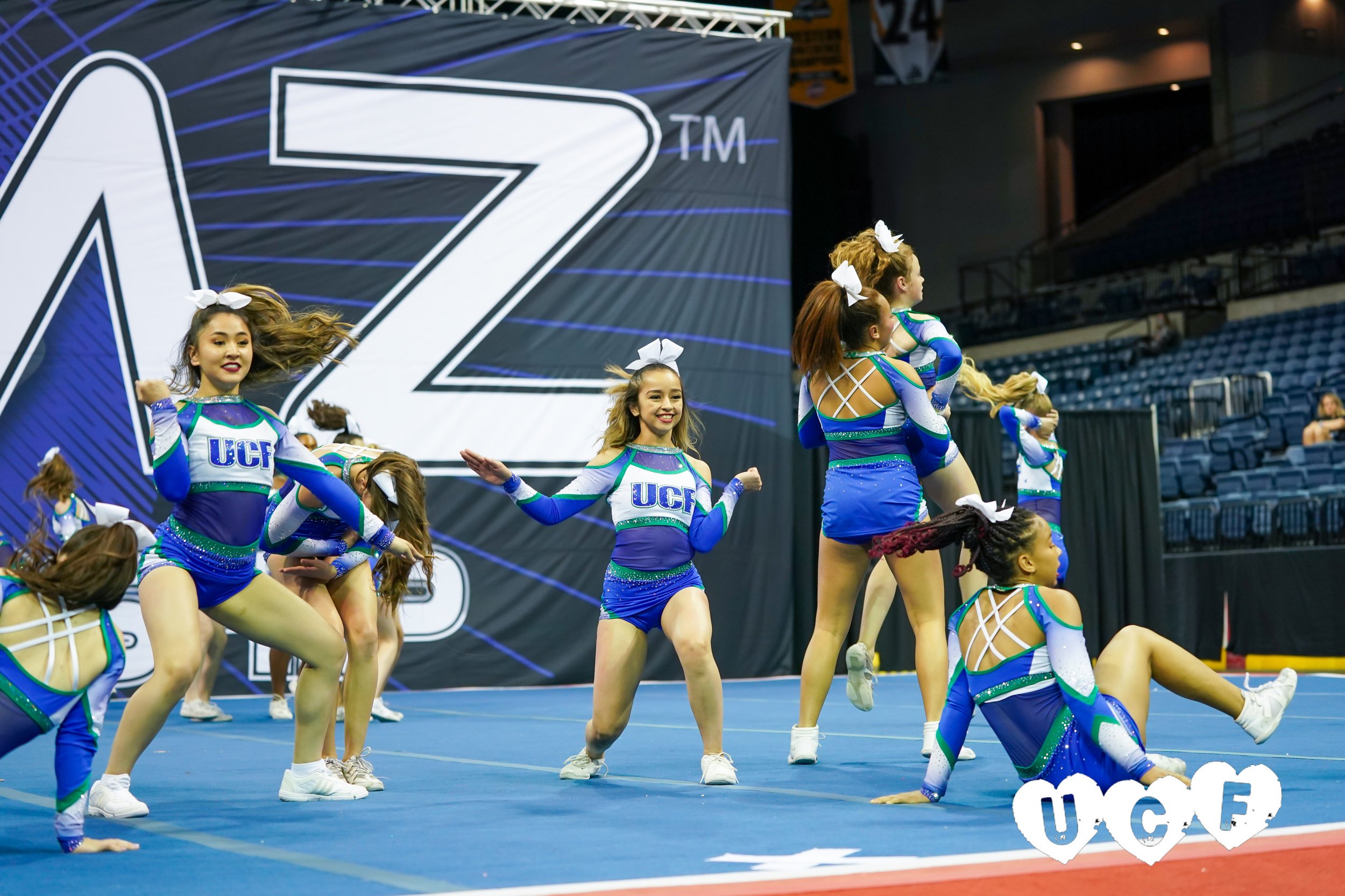 JAMZ Challenge Cup Frost-03445.jpg