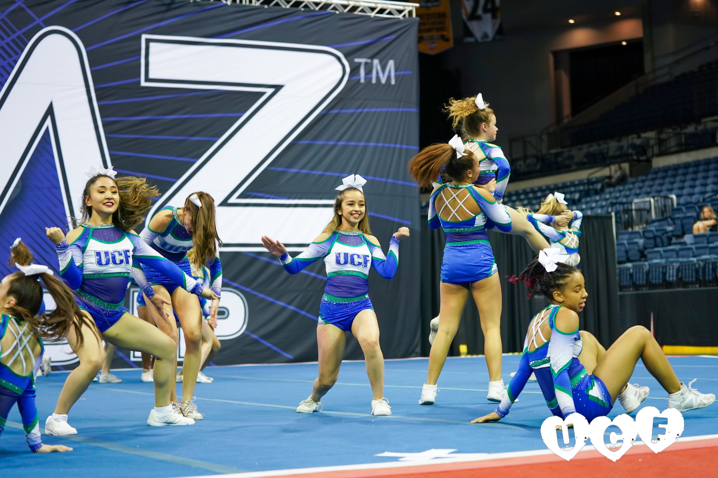 JAMZ Challenge Cup Frost-03446.jpg