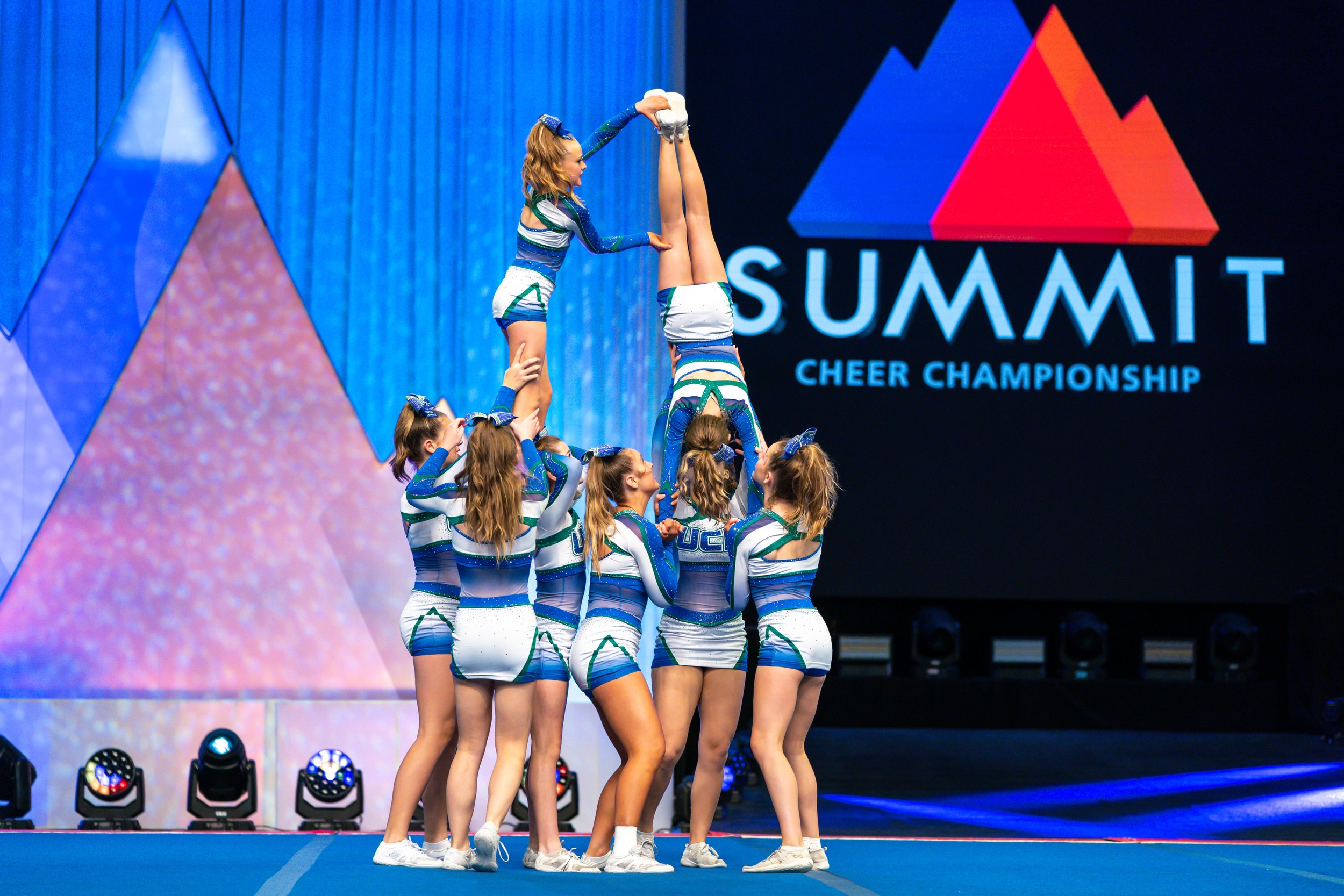Summit Lightning -09729.jpg