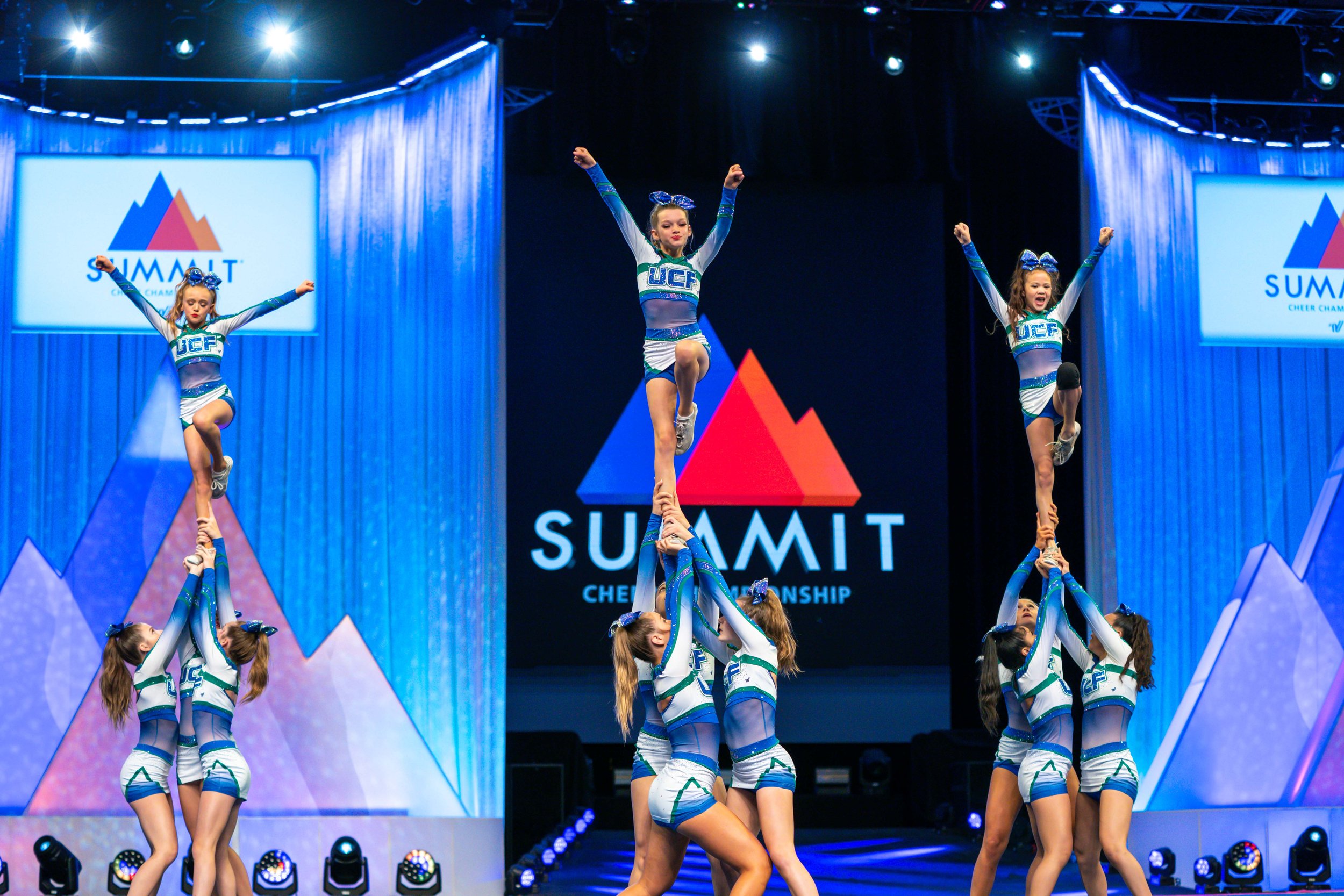 Summit Lightning -09814.jpg