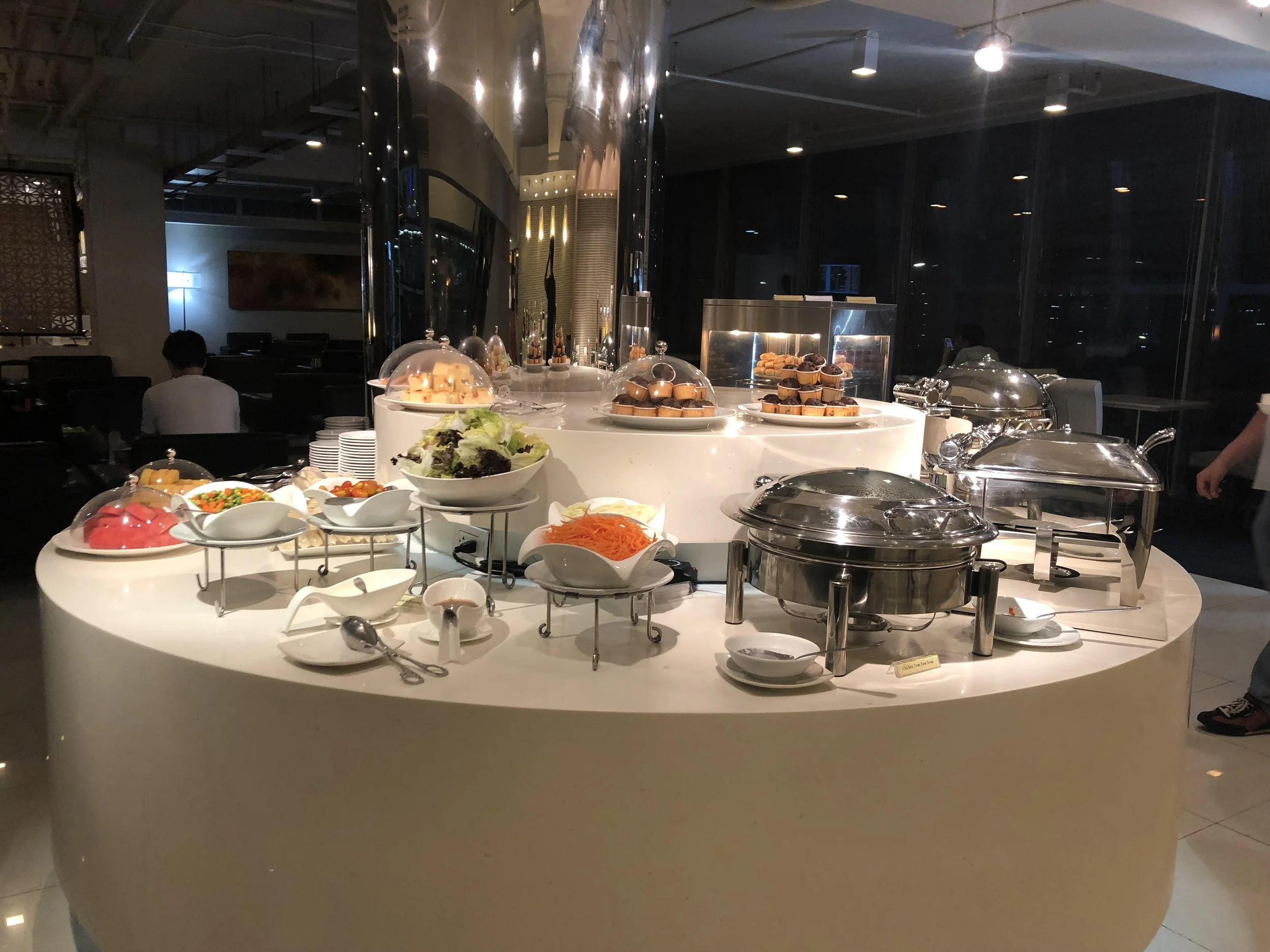 Surviving a layover in style