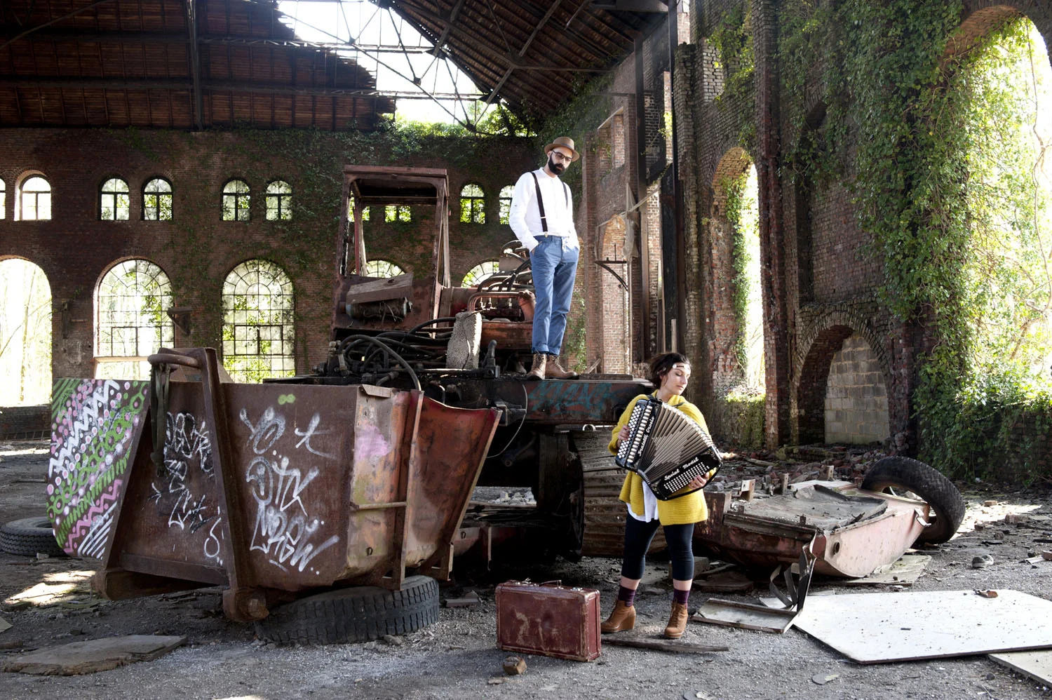 HeleneK.Studio_Photo_LoveSession_Urbex 5.jpg