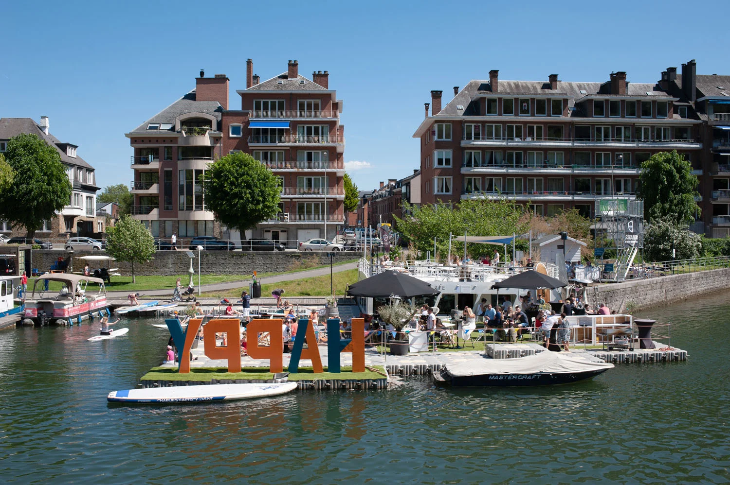 HelenKLoveTravel_Blog_Voyage_Mes_petites_escapades_Namur_Croisière_Meuse.jpg