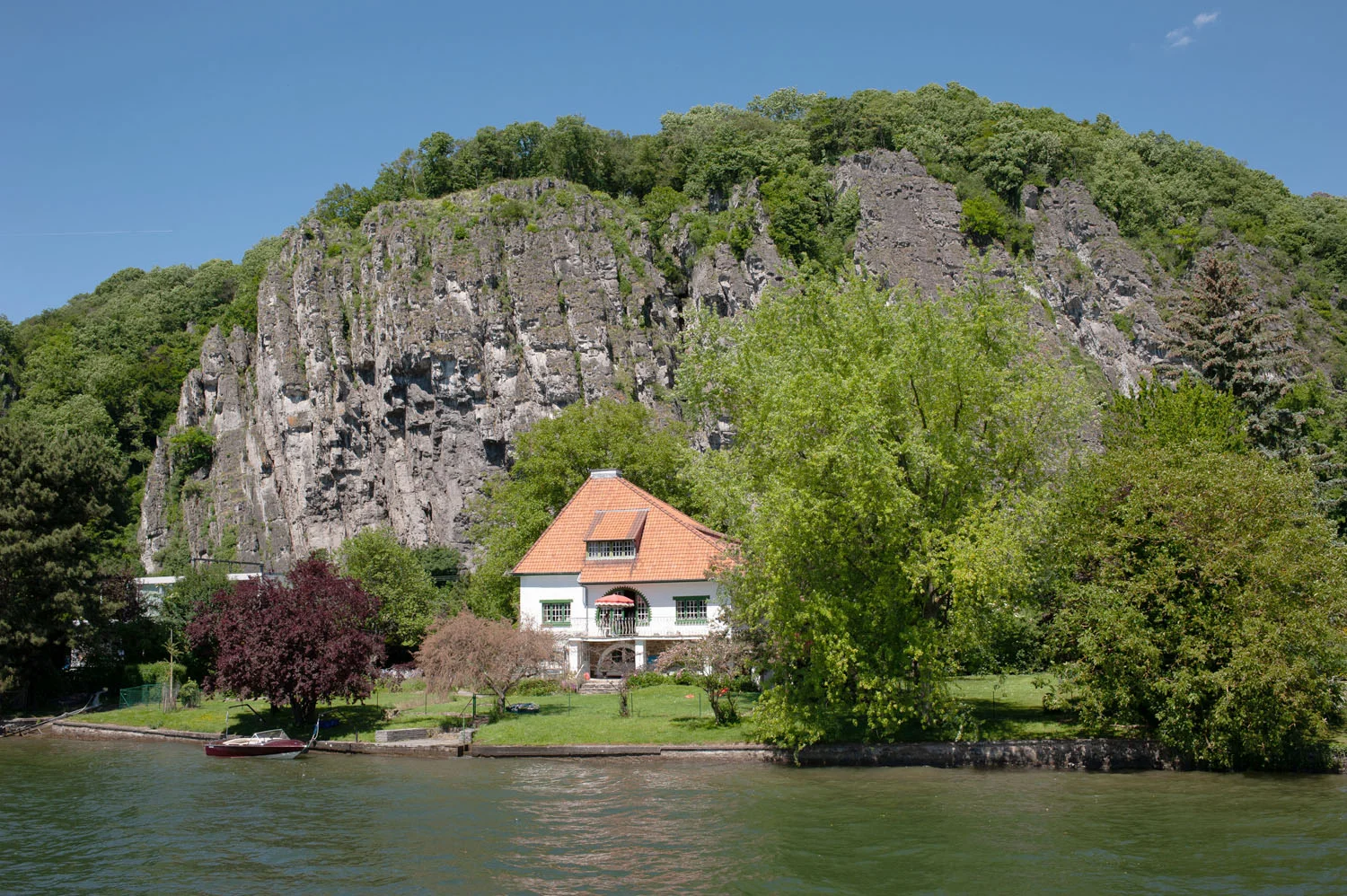 HelenKLoveTravel_Blog_Voyage_Mes_petites_escapades_Namur_Croisière_Meuse.jpg