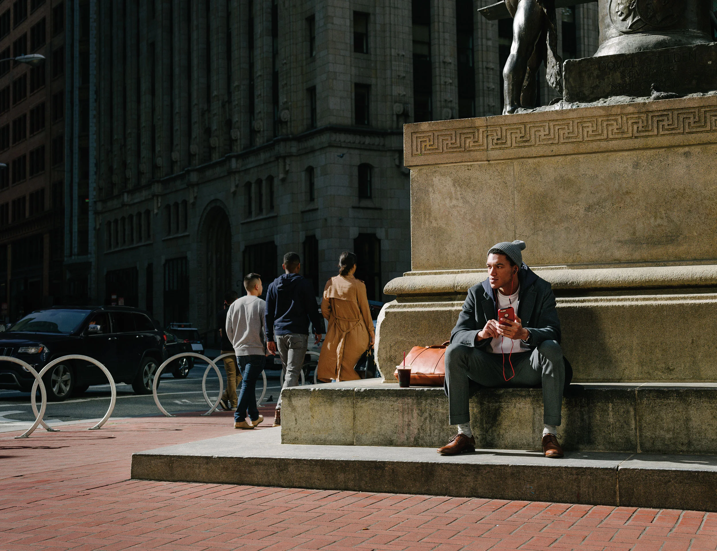 Verizon OOH campaign 