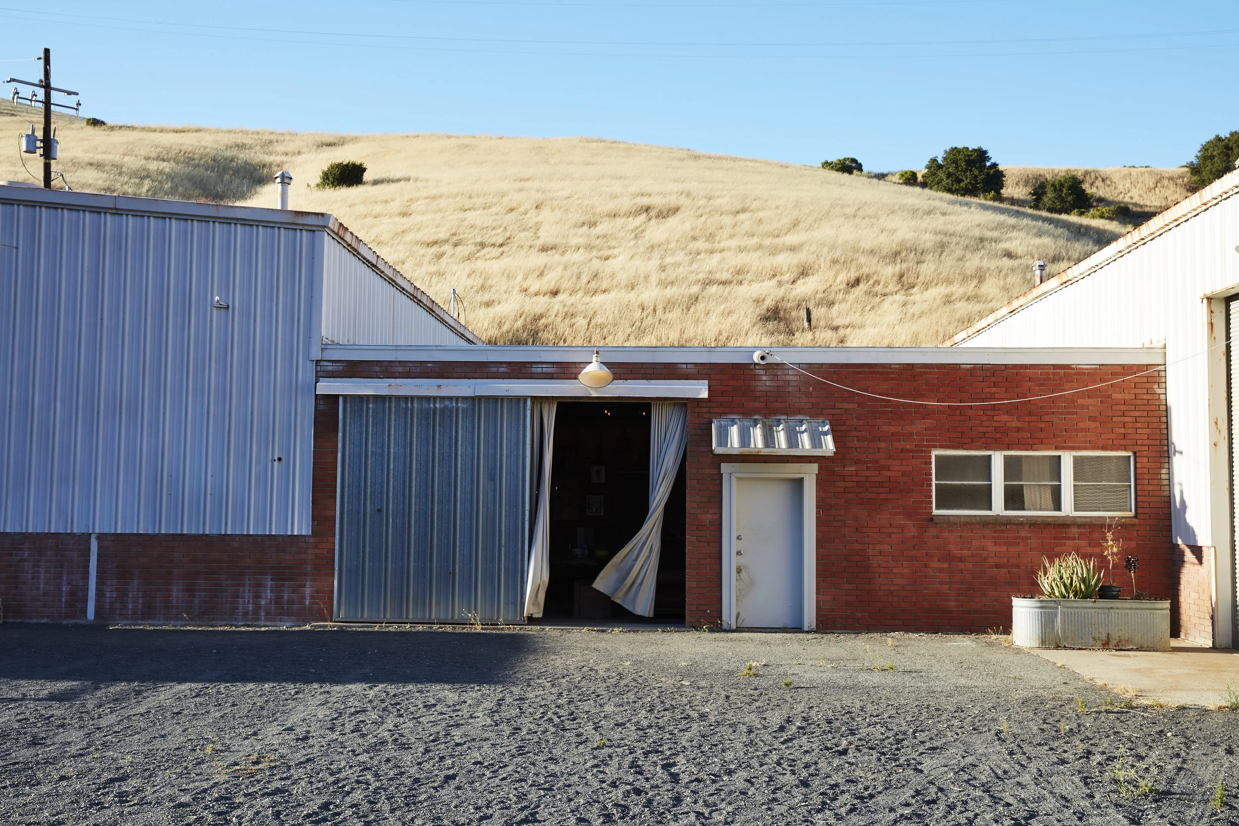 Exterior02_0018.jpg