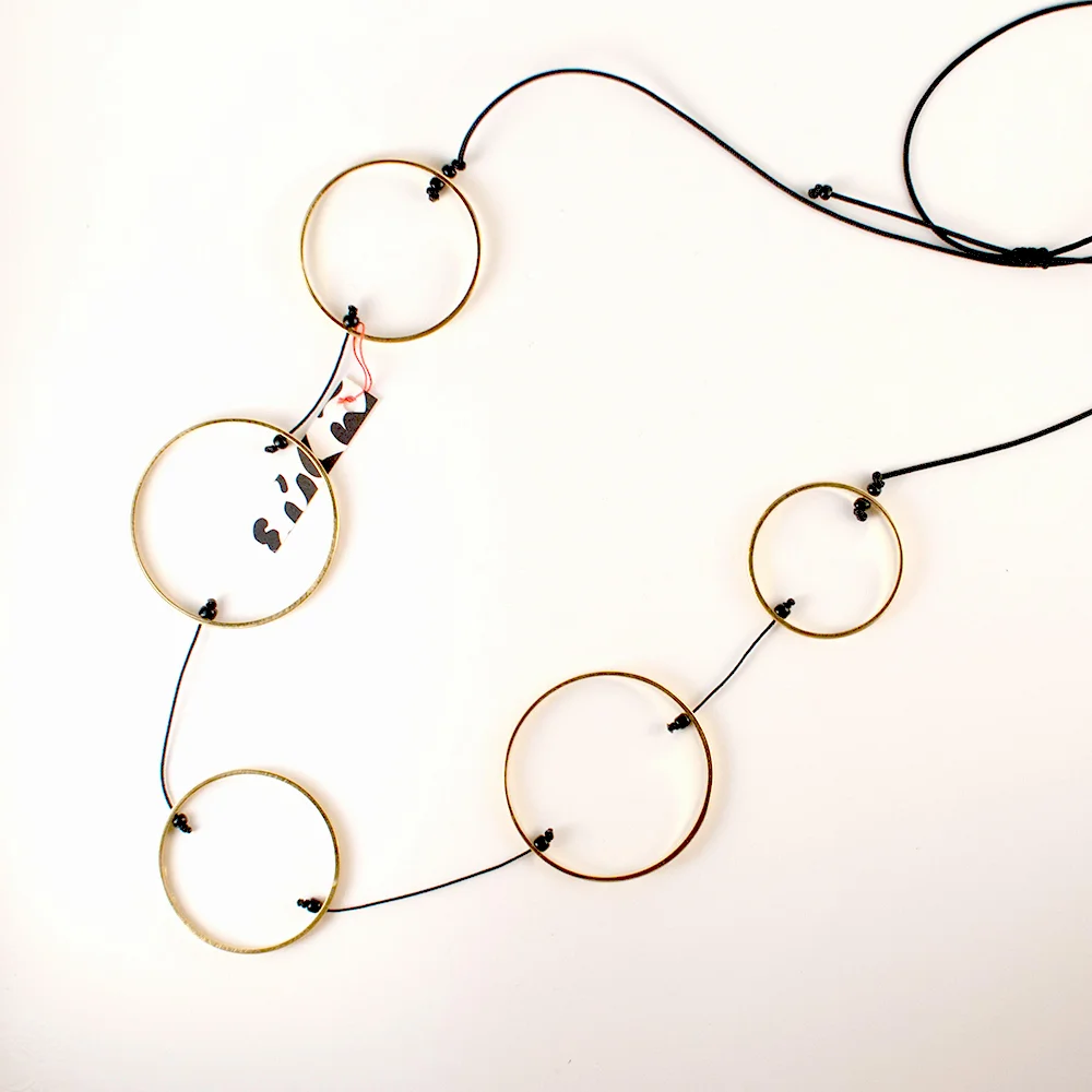 Bubbles(Necklace 1.d.N.B. 45€).jpg