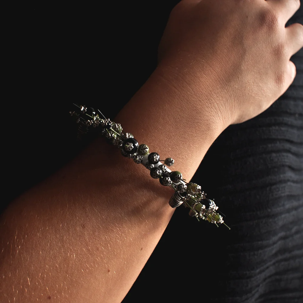 bracelet.jpg