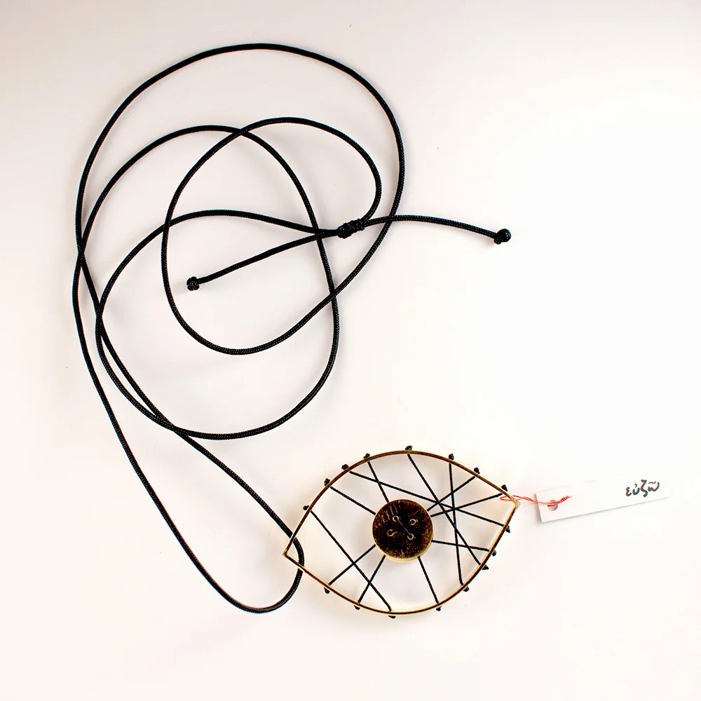 Eye-Fish (Necklace 1.d.N.EF.10€).jpg