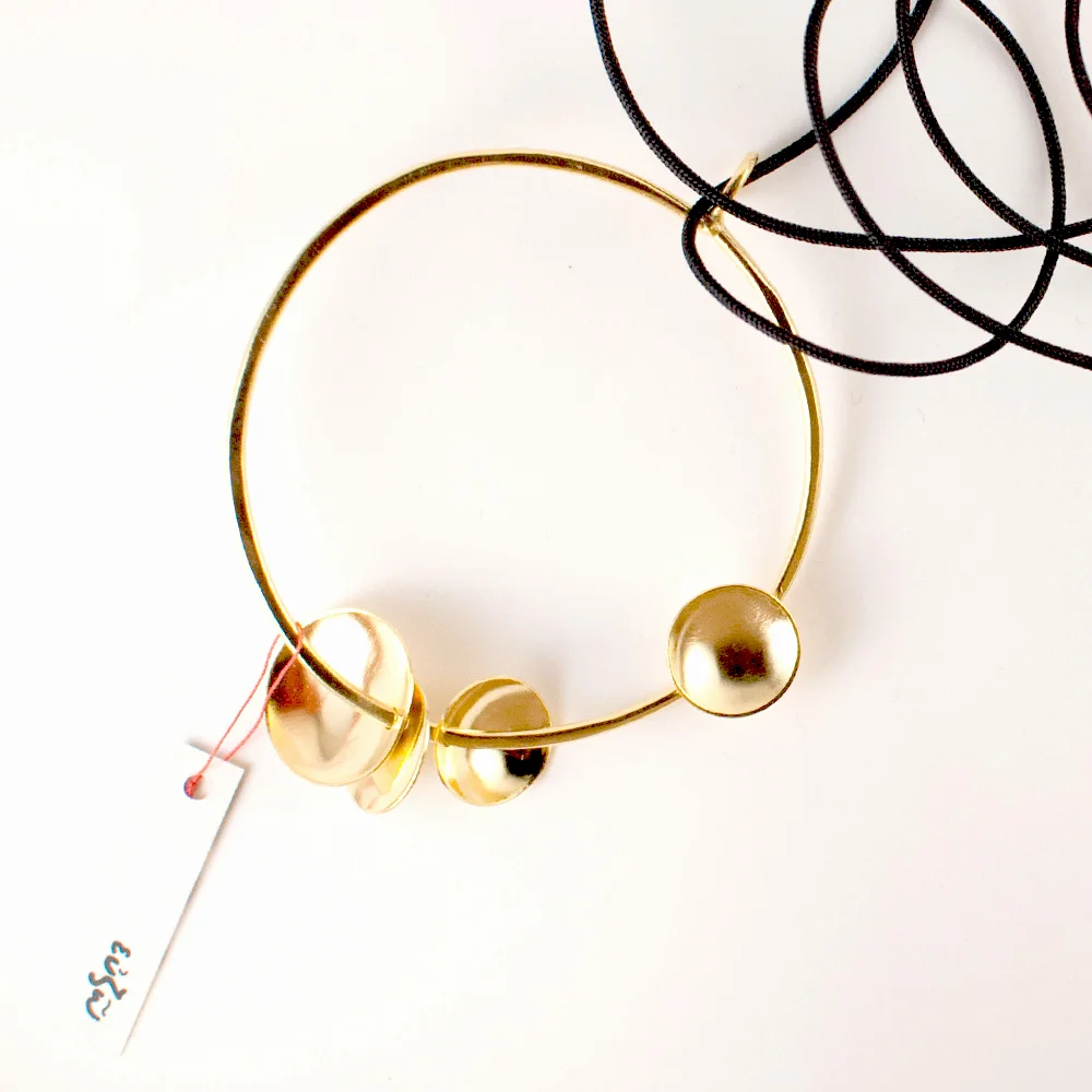 Planet(Necklace Gold 1.b.N.P.a. 35€).jpg