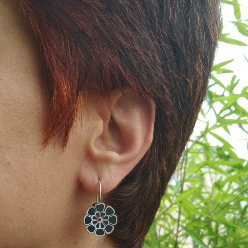 Poppy+Flower+%28Earrings+4.E.P.F.%29+75%E2%82%AC+%28b%29.jpg