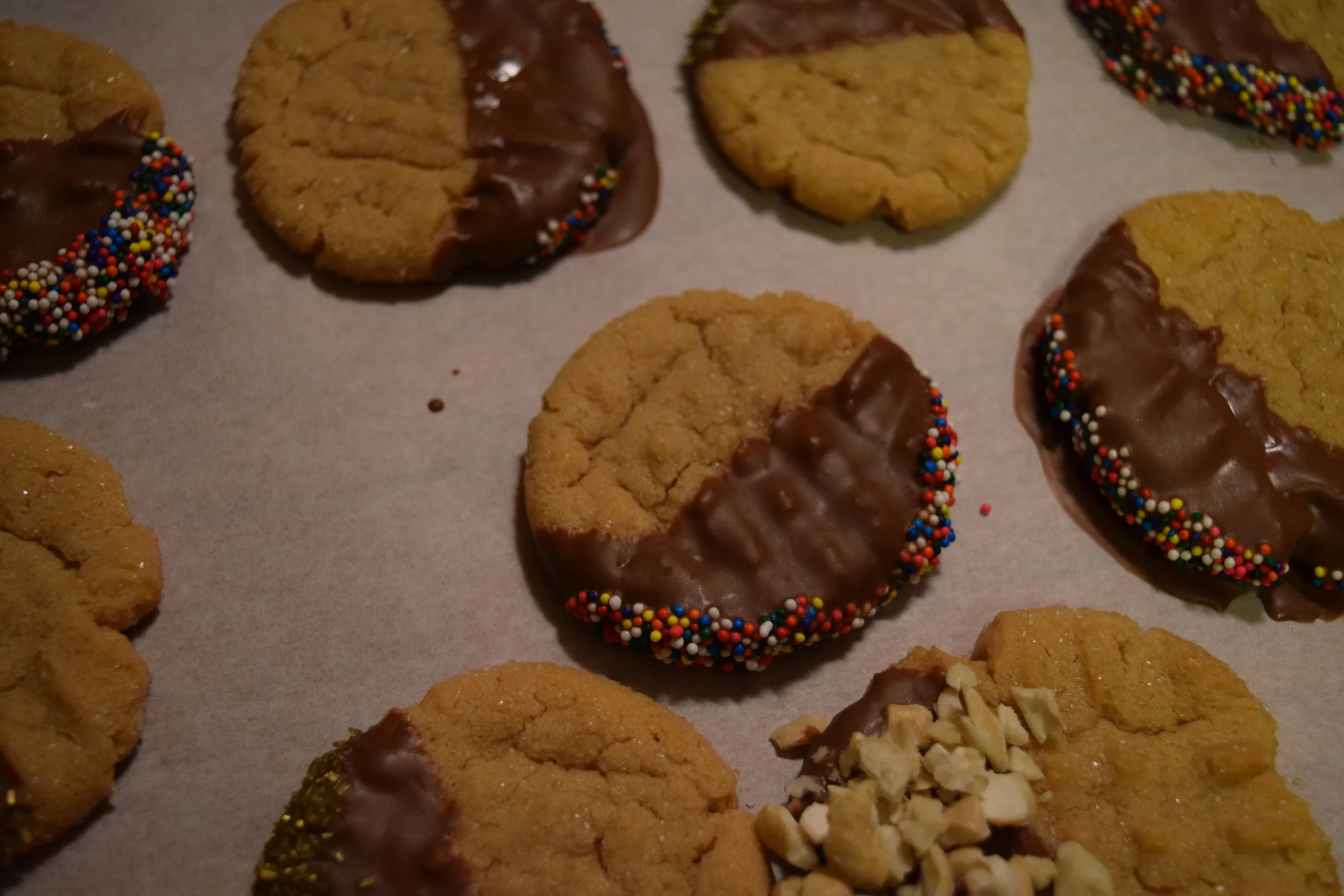 Chocolate Dipped Peanut Butter Cookies