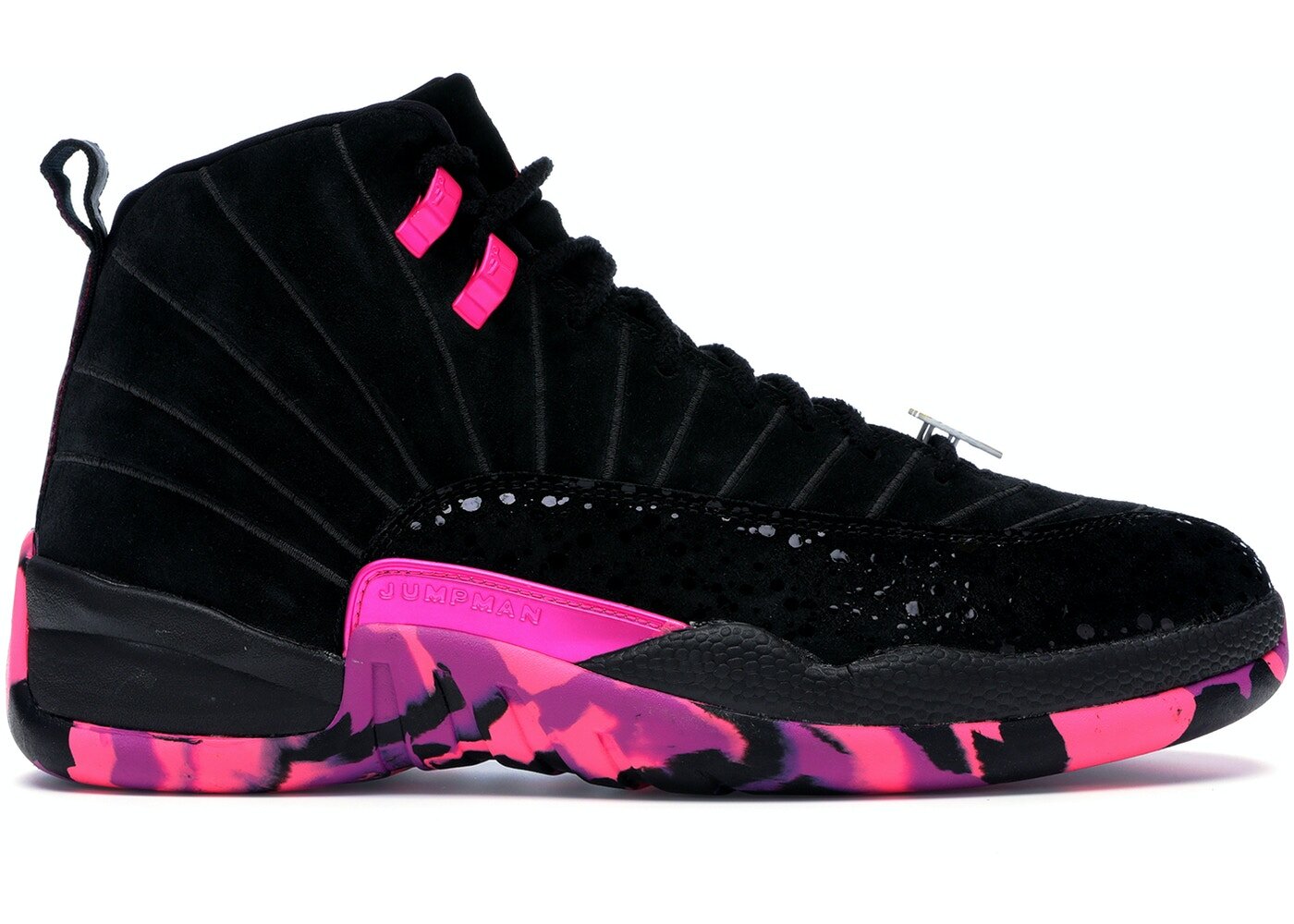 Air-Jordan-12-Retro-Doernbecher-2017-Product.jpg