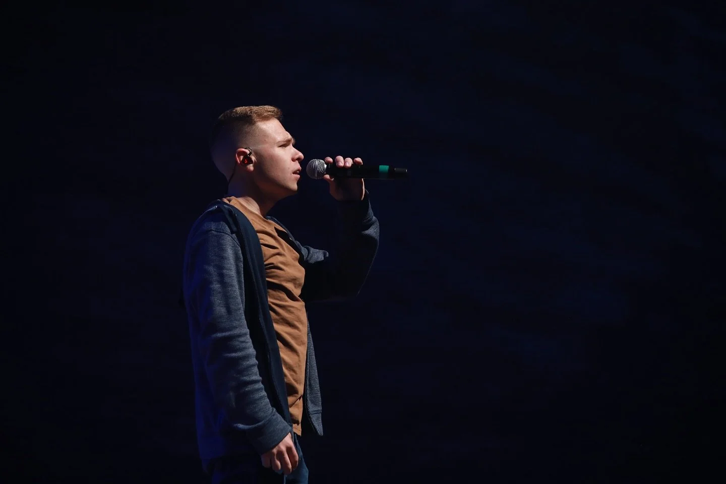 🎥 Behind-the-scenes of our prep for last Saturday&rsquo;s live recording 
So great to work alongside this team!