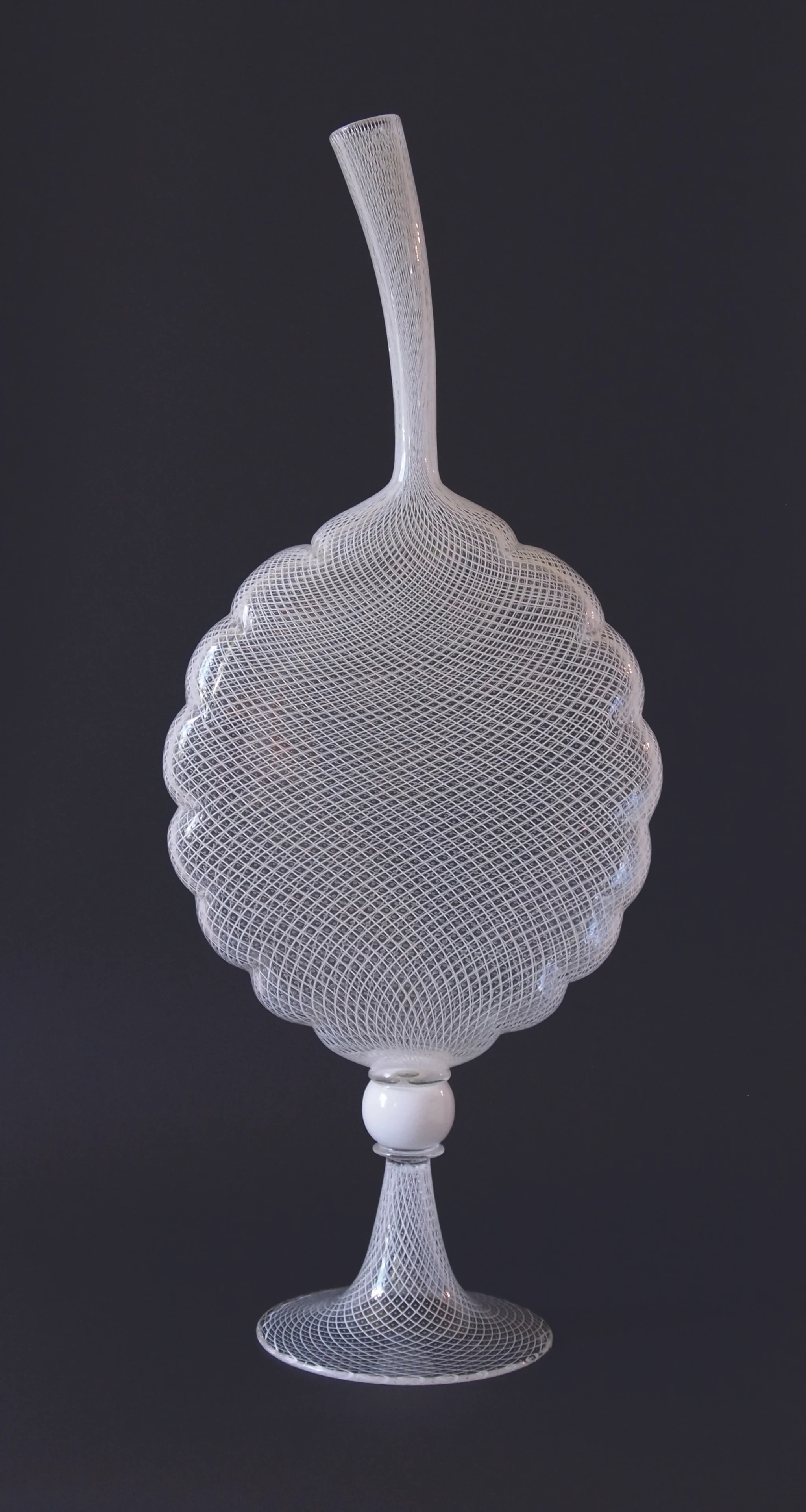 White Reticello Leaf 2004