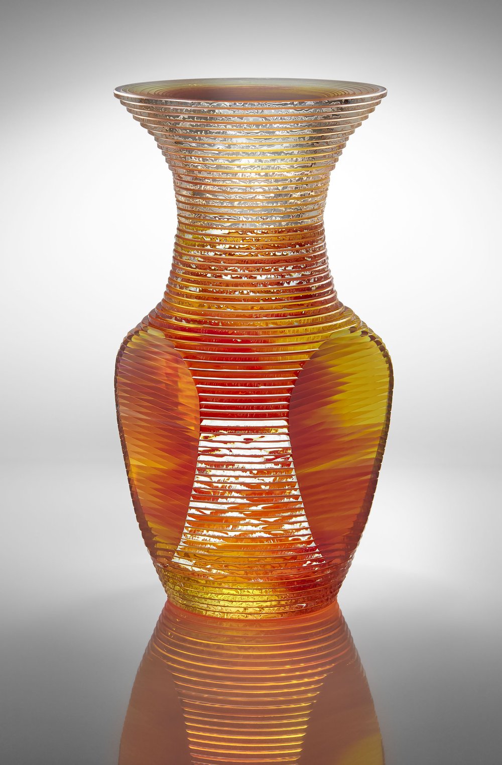 Solid Vase Form, 2001
