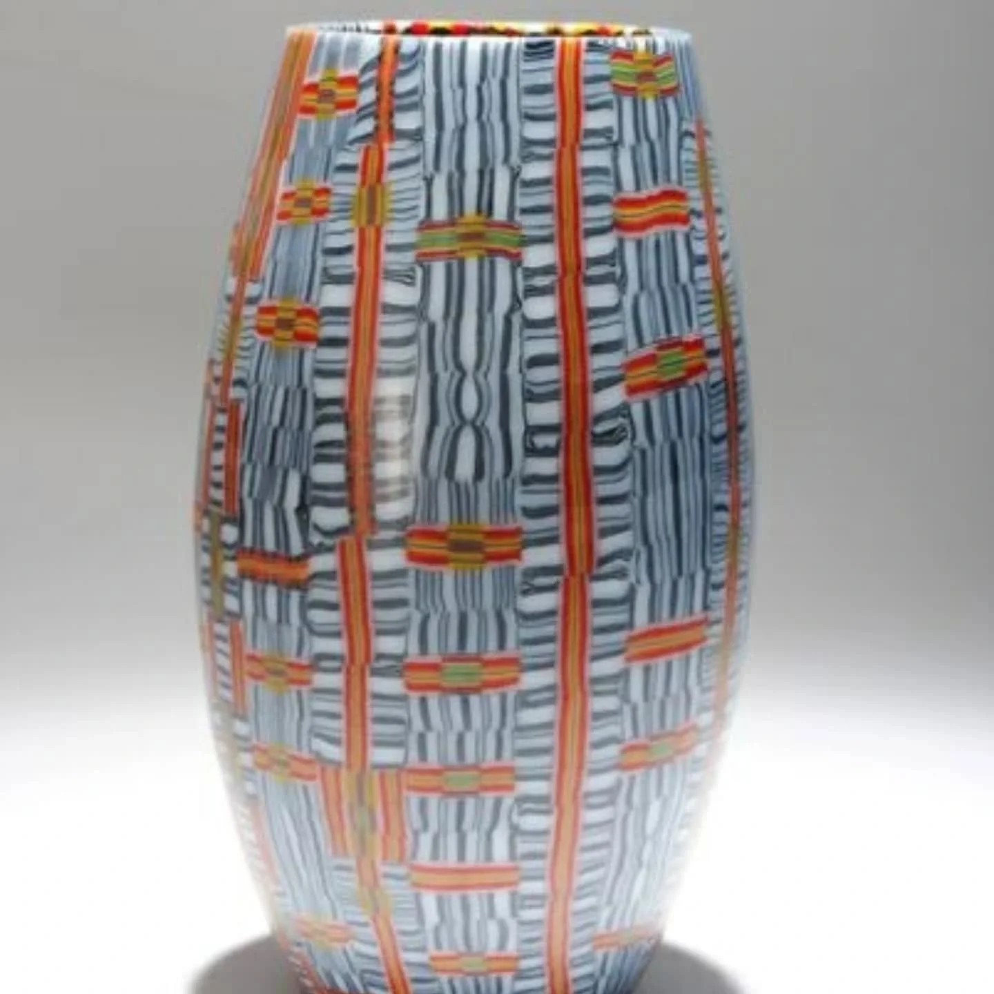 Giles Bettison has said:&nbsp;&ldquo;My work is an exploration of my movement through life, expressed in colors, patterns and forms. The light and color in rural and outback Australia are part of my experience of connecting to place and people. I use