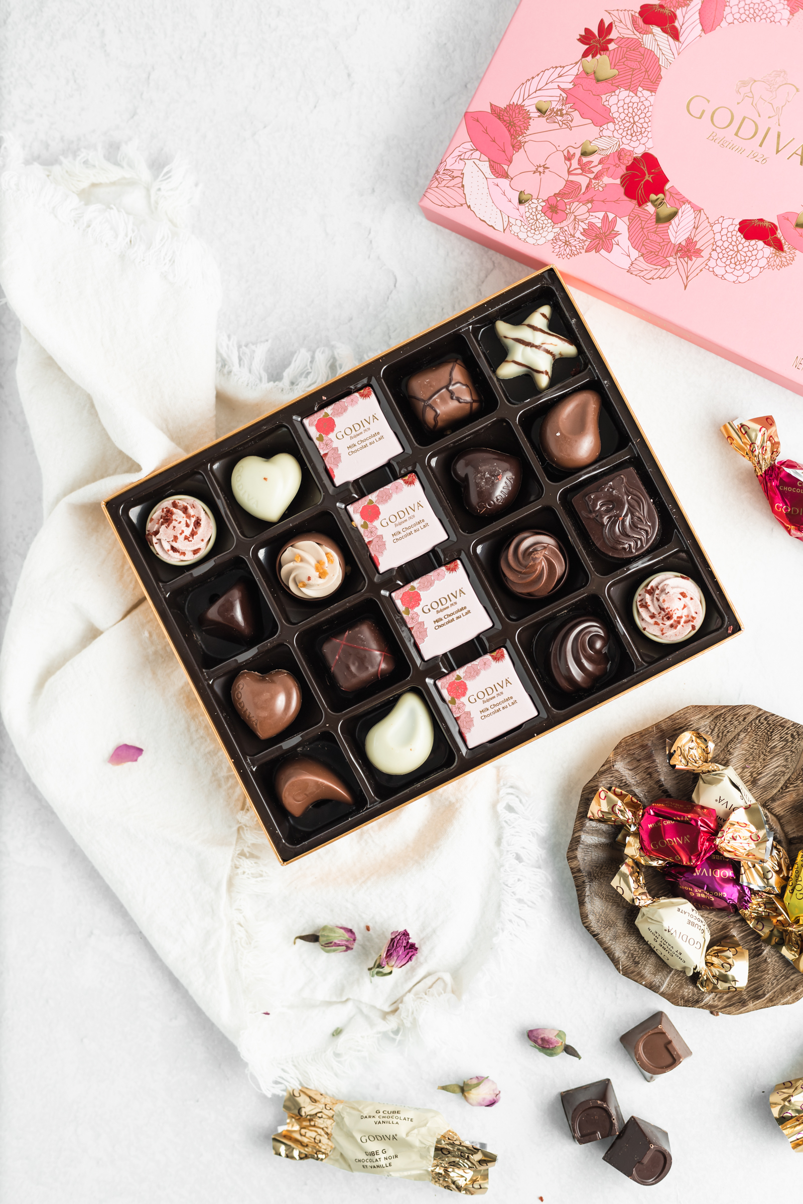 Godiva Valentine's Day-1.jpg