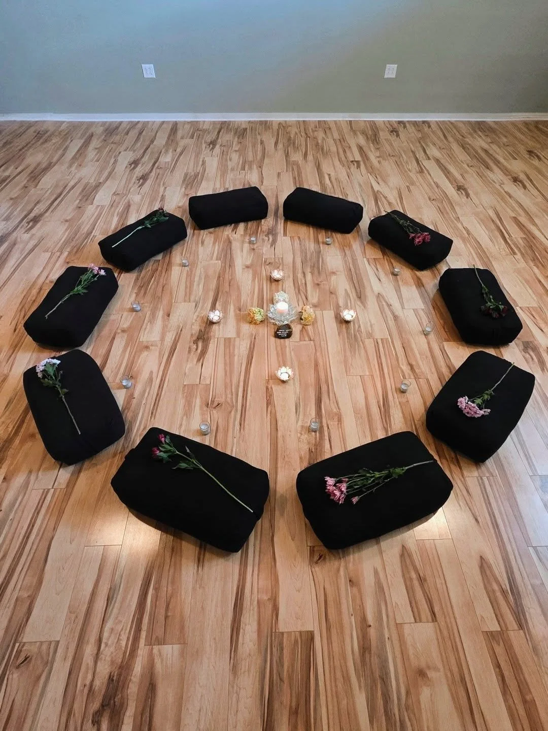 Ever wonder what happens in a YTT?

Find out tomorrow in our free Q&amp;A via Zoom.
No pressure, just awareness. ✨️

This is a space to ask questions (or simply listen), to hear what the experience is really like, and to understand what makes our 200