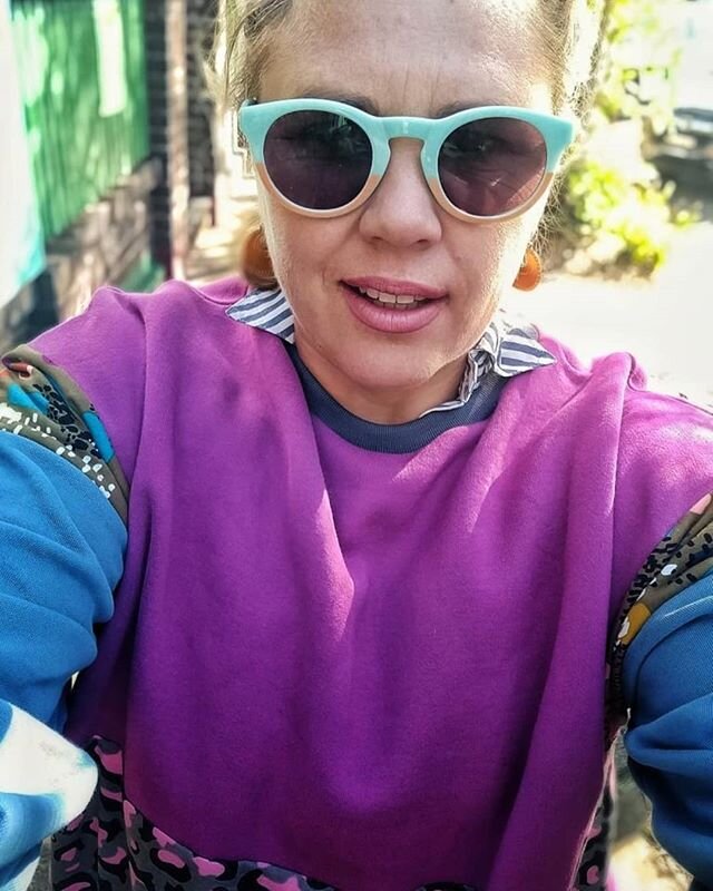 Jumper selfies are the best! Thanks to everyone who sends them in for me to enjoy!
💙
Machines are set up in the new studio/shop and I'll have the next batch of orders ready to post by tomorrow!!
. .
.
#accidentaljumperco #jumper #sweater #sweatshirt
