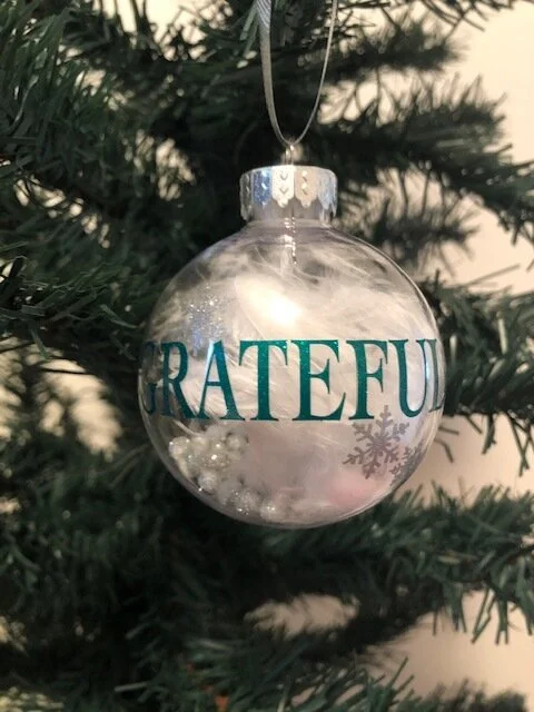 grateful - ornament.JPG