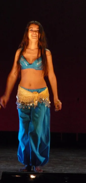 Belly Dance (2009)
