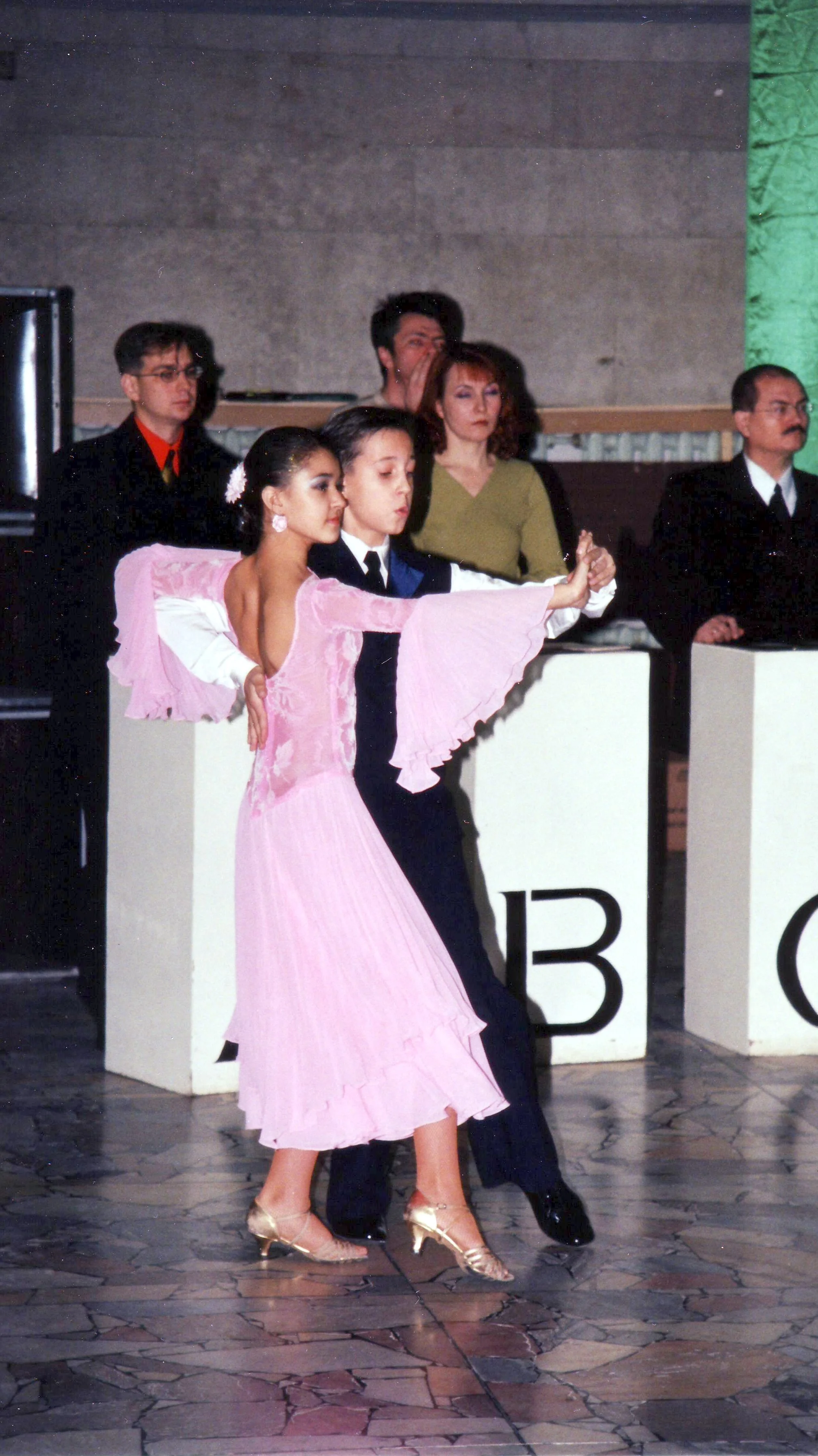 Tango (2001)