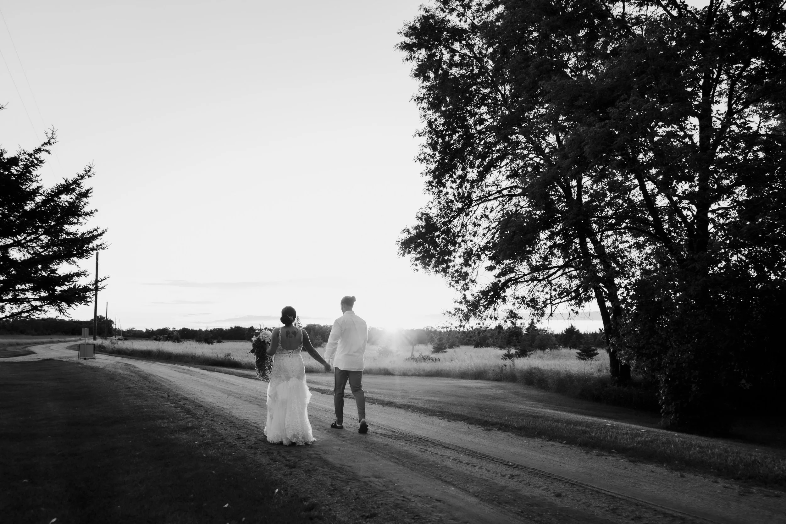 25 Ways to Have an Amazing Garden Wedding in MN