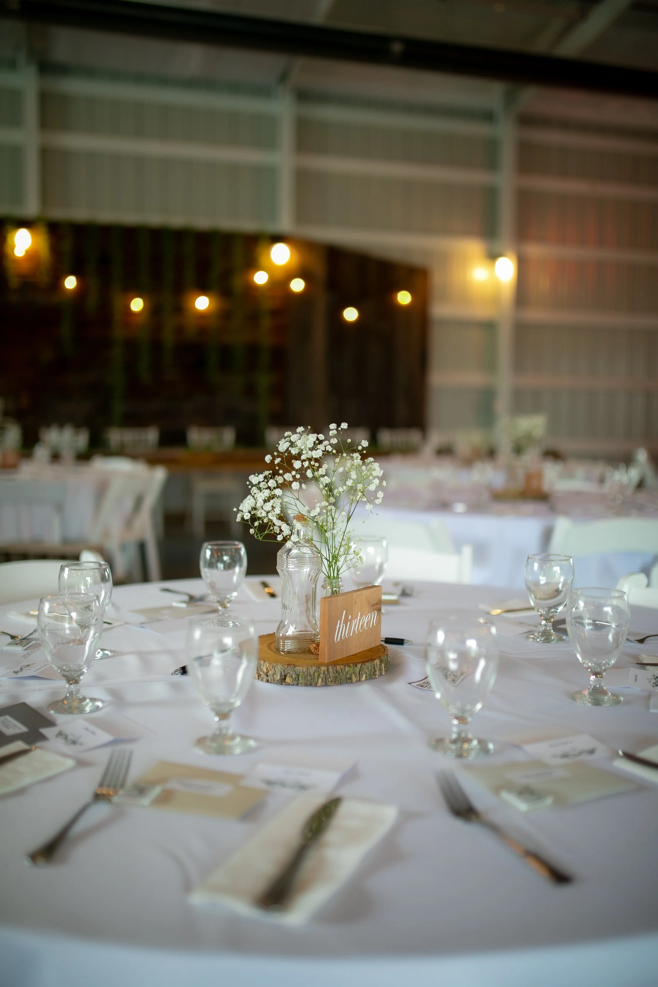 What to Do When Guests Don’t RSVP to Your Wedding (Follow-Up Scripts Included)