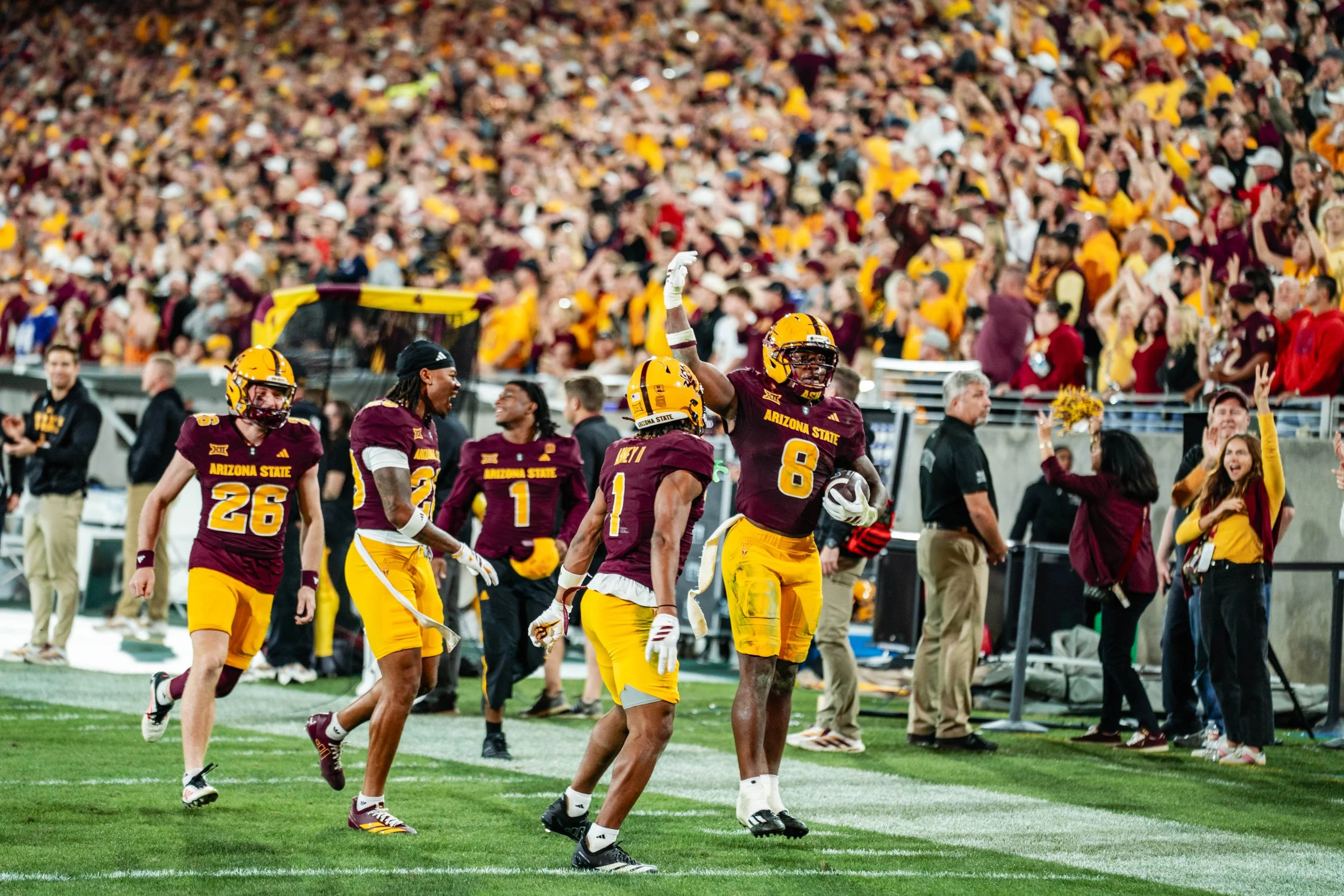 ASU vs UofA-20251128-MC-38.jpg