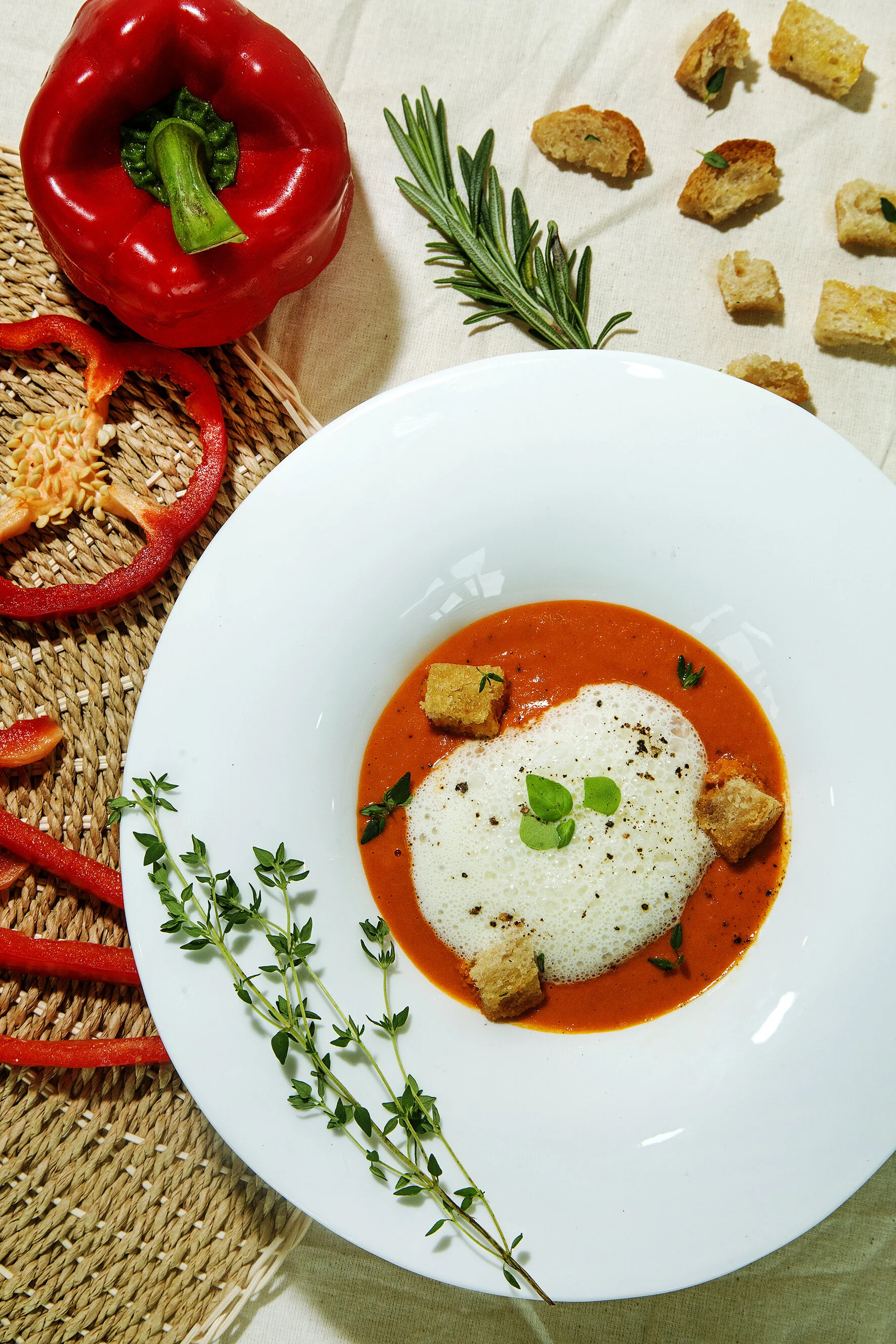  Lale Cafe &amp; Restaurant 