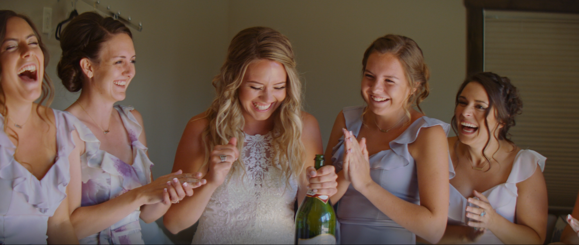 Of course we couldn’t miss out on a celebratory toast with all the bridesmaids!